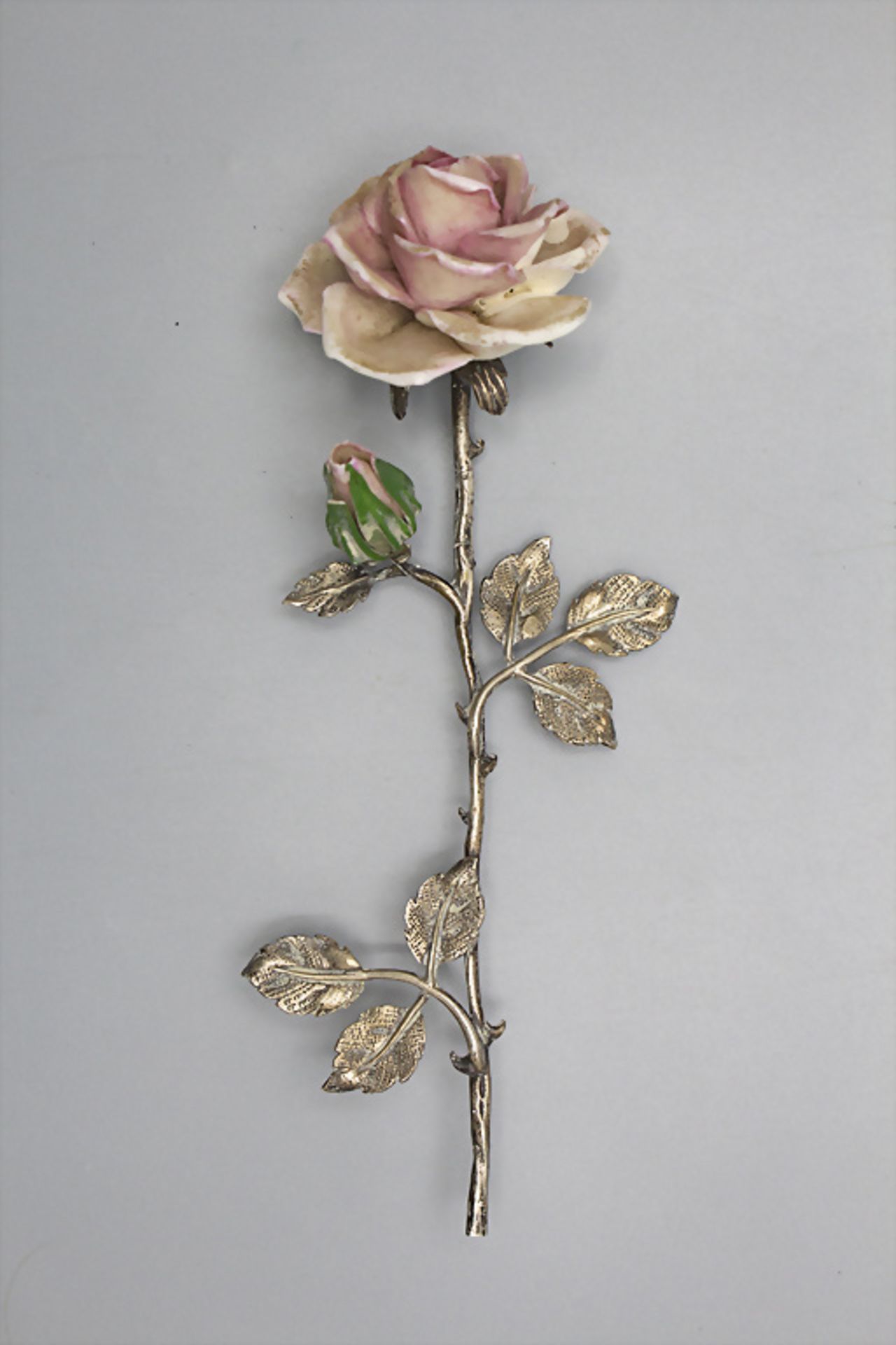 Rose aus Porzellan und Silber / A single stem porcelain and silver rose, Florenz, vor 1971