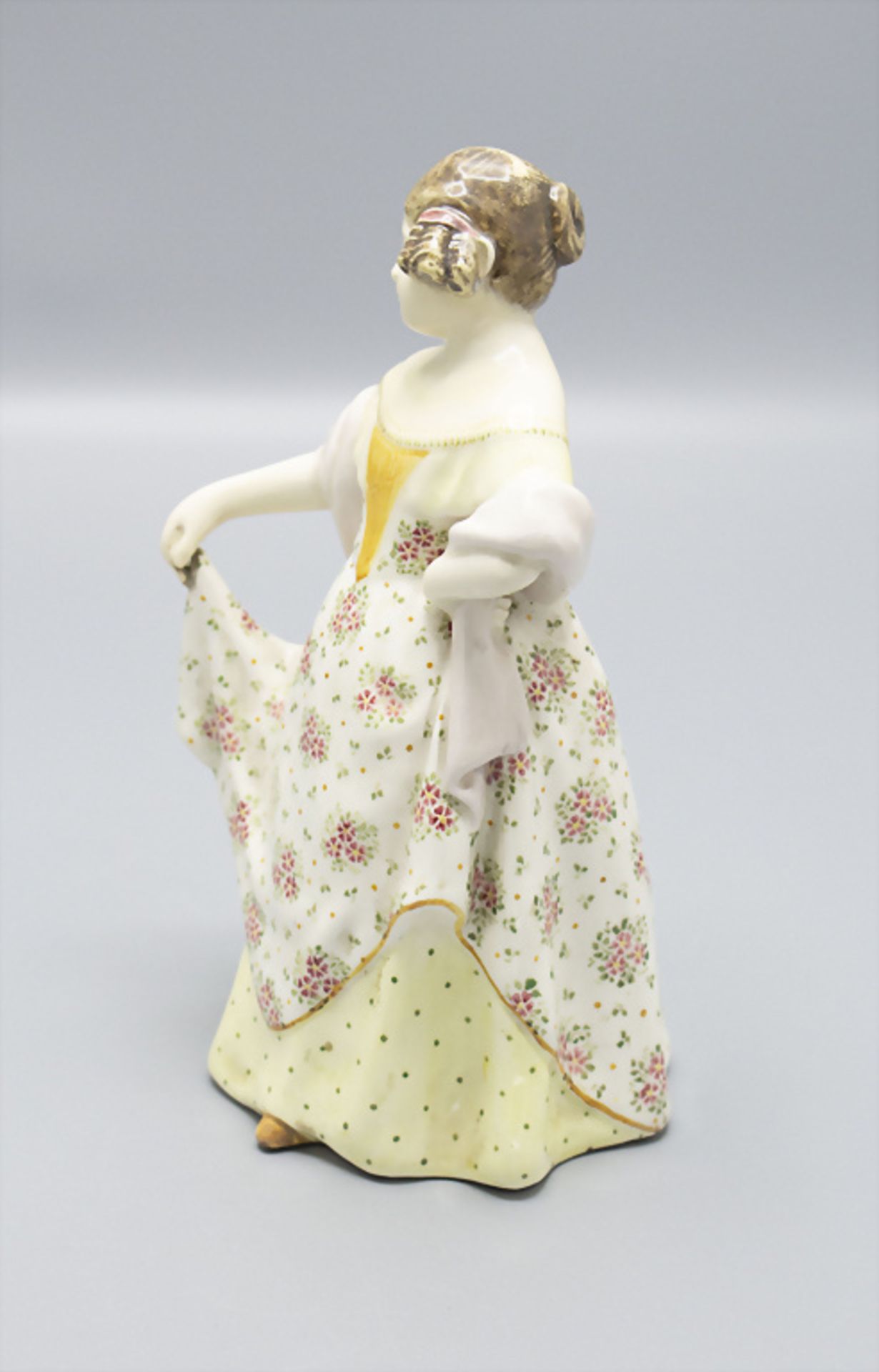 Tanzendes Biedermeiermädchen / A ceramic figure of a dancing girl, Friedreich Goldscheider, ... - Bild 2 aus 4