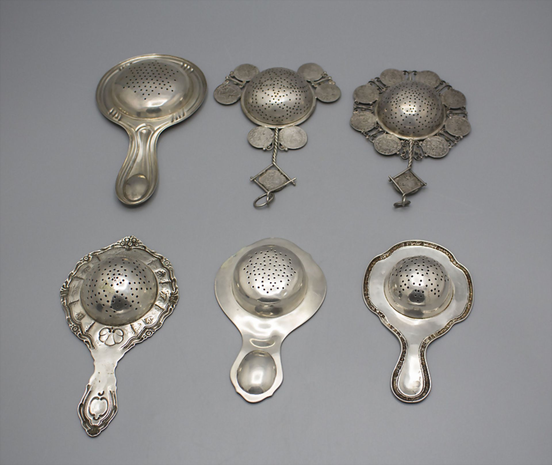 Konvolut aus 6 Teesieben / A set of 6 silver tea strainers, um 1900 - Bild 2 aus 4