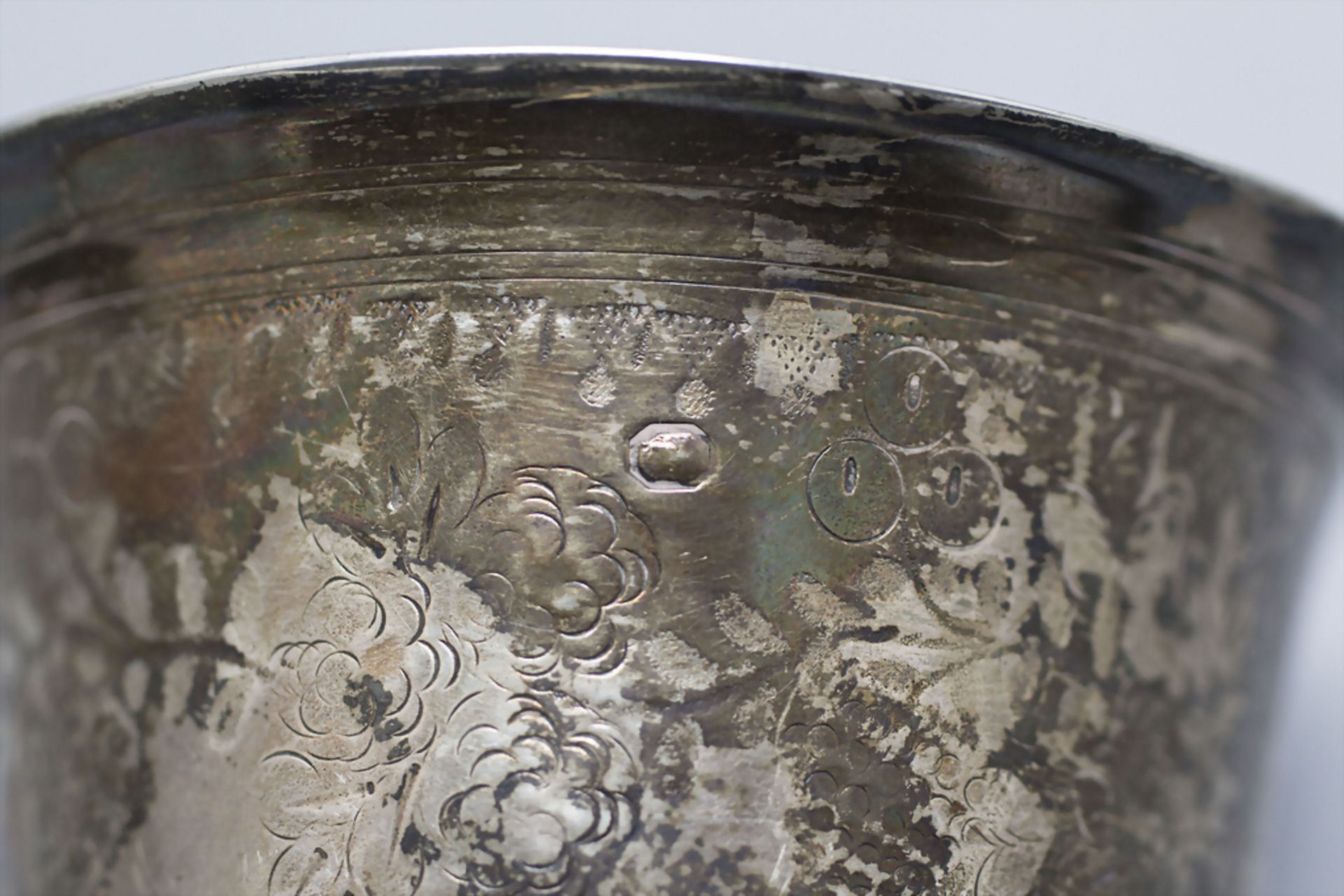 Glocken-Becher / A silver beaker / Une timbale en argent, Aimé Mesnier, Paris, 1798-1809 - Image 5 of 5