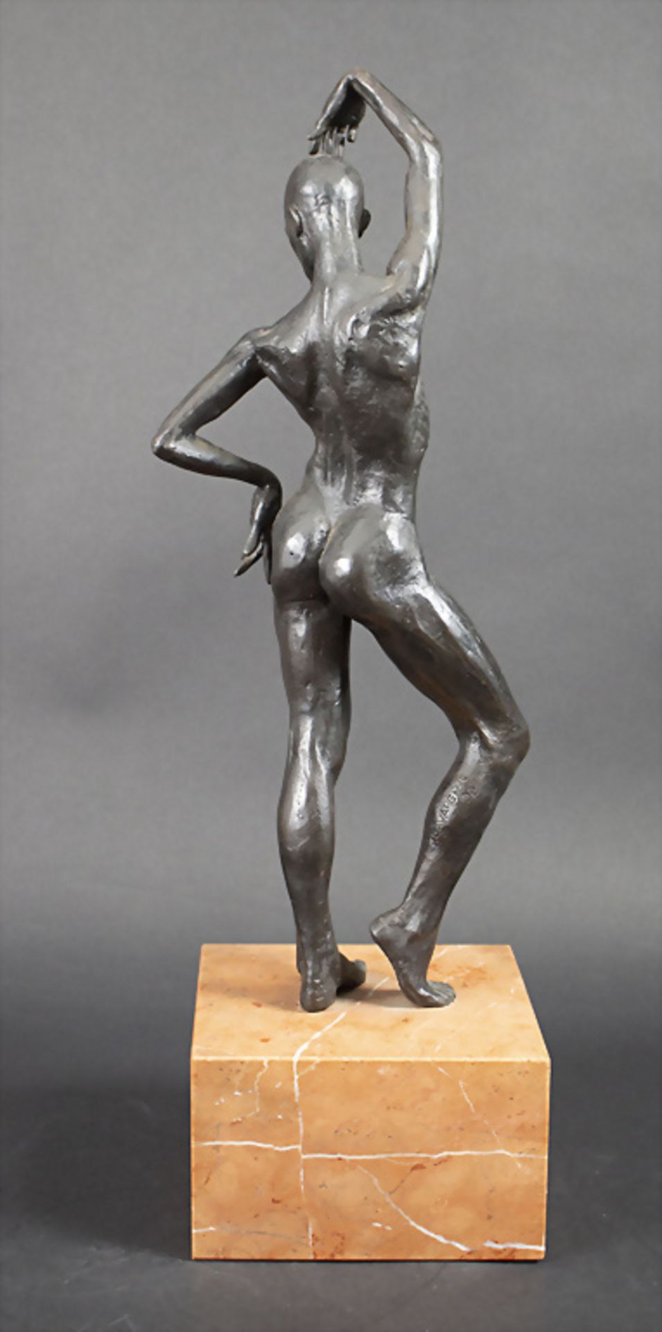 Nicolas Lavarenne (geb. 1953 in Chamalières), Bronzeskulptur 'Männlicher Akt' / A bronze ... - Image 4 of 8