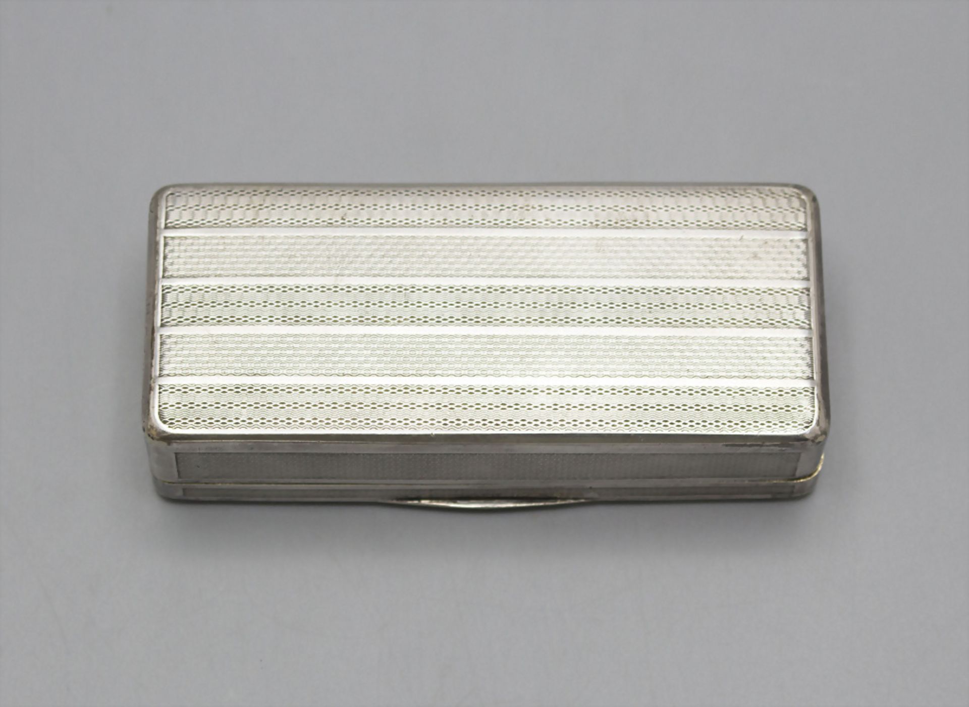 Tabakdose / A silver tobacco box, 19. Jh.