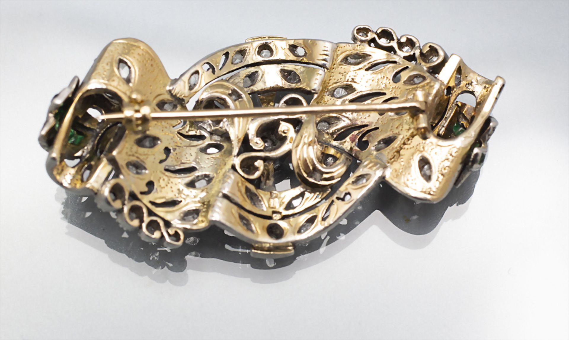 Brosche mit Diamanten und Smaragden / A gold brooch with diamonds and emeralds - Image 2 of 2