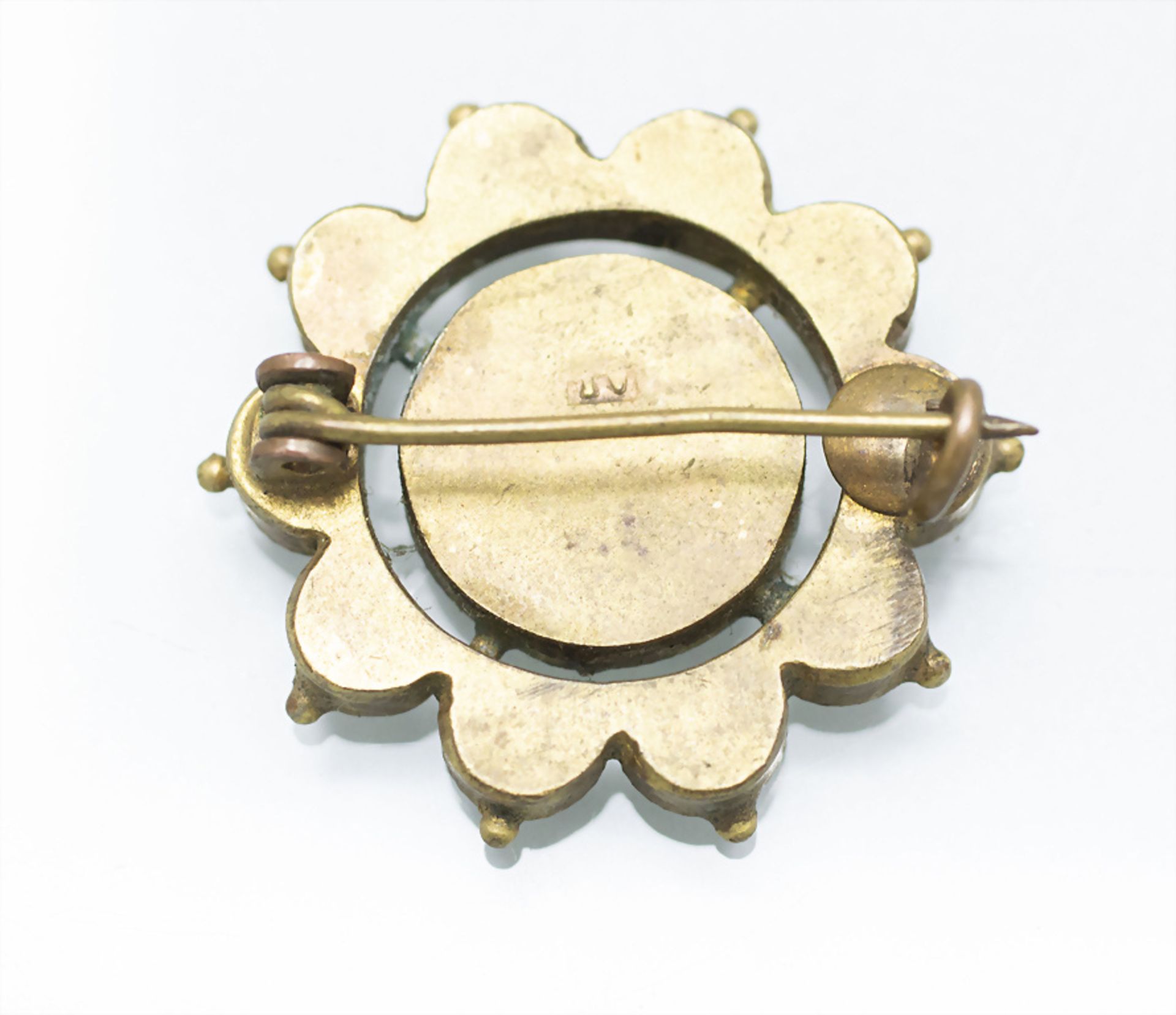 Mikromosaik-Brosche / A micro mosaic brooch with flowers, Italien, Ende 19. Jh. - Image 2 of 2