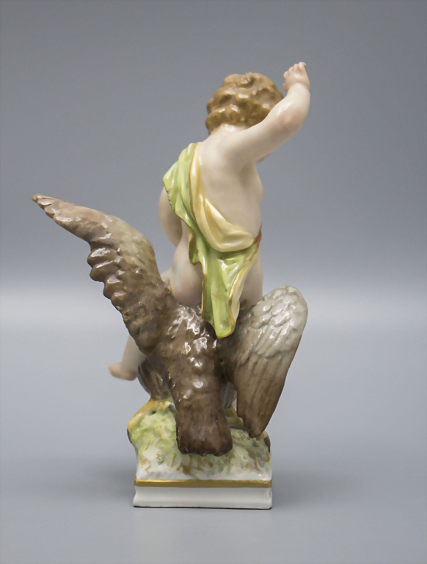 Mytologische Figur 'Jupiter auf dem Adler' / A cherub as Jupiter with an eagle, KPM Berlin, ... - Bild 4 aus 6