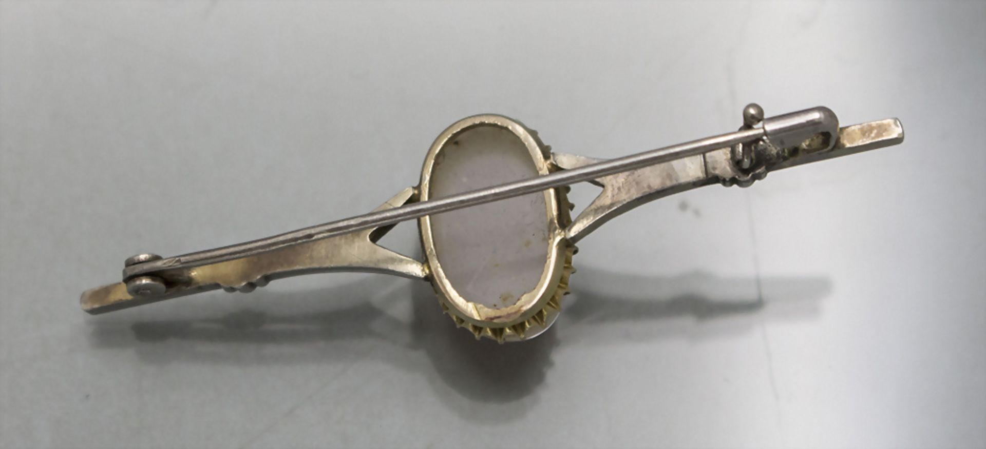 Brosche mit Opal / A brooch with an opal - Bild 2 aus 3