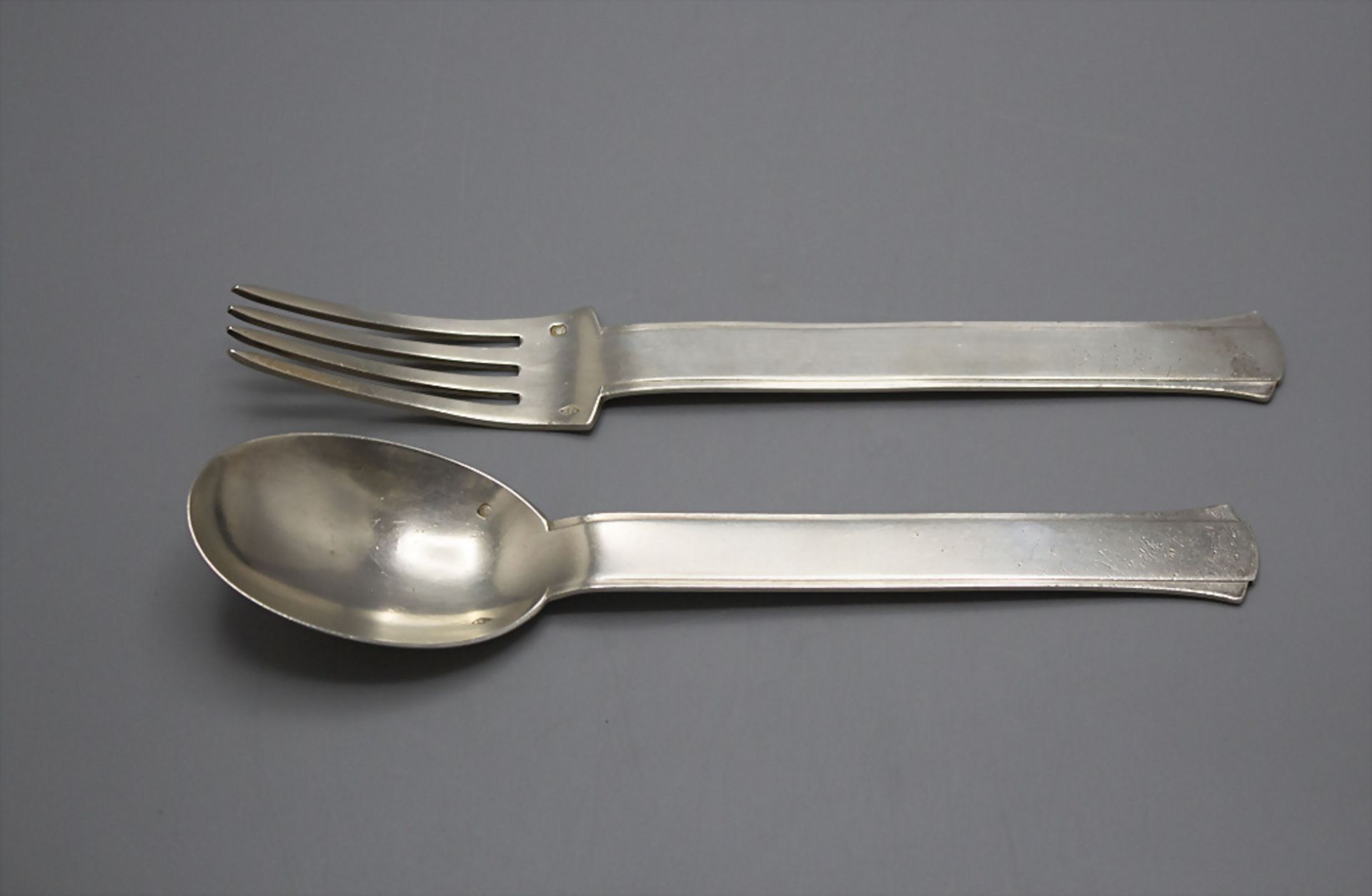 Art Déco Gabel und Löffel im Etui / An Art Deco fork and a spoon, Louis Ravinet & Charles ...