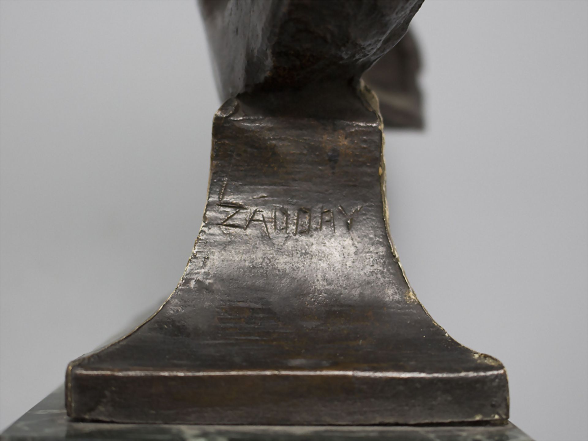 Männliche Bronze Büste / A male bronze buste - Bild 6 aus 6