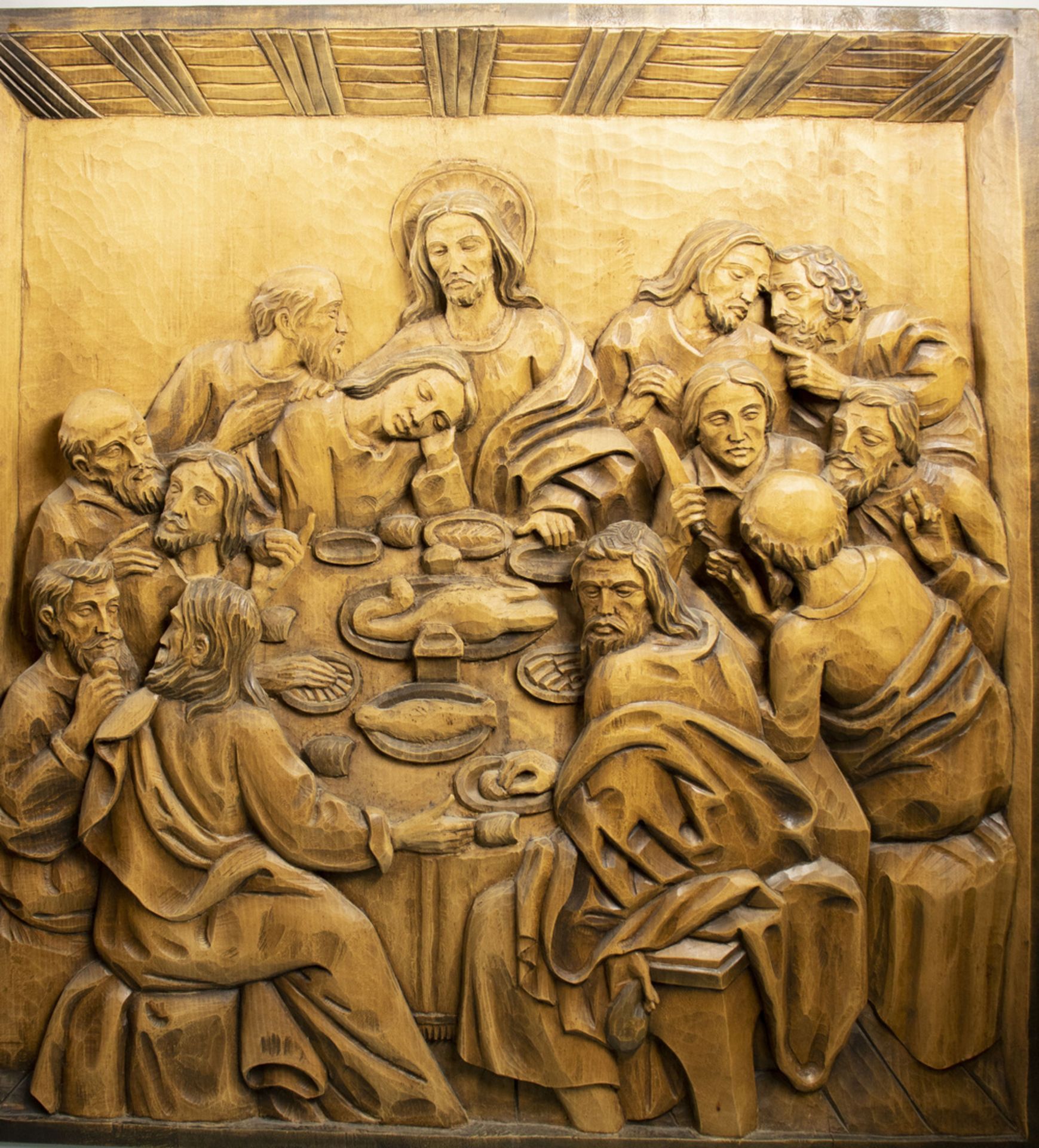 Konvolut aus 4 Heiligen und 2 Holzreliefs / A collection of 4 saints and 2 wooden reliefs - Image 6 of 7