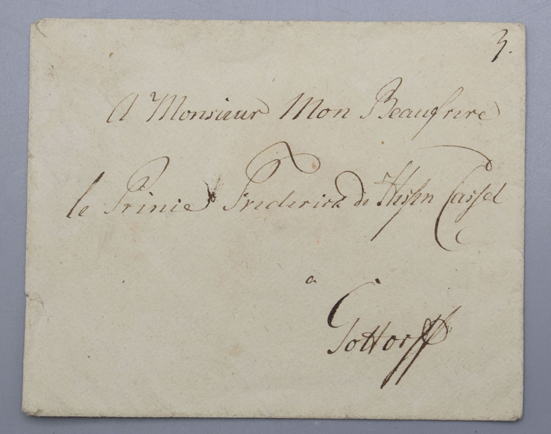 Briefumschlag mit Wachssiegel des dänsichen Königshauses / An envelope with wax seal of the ...