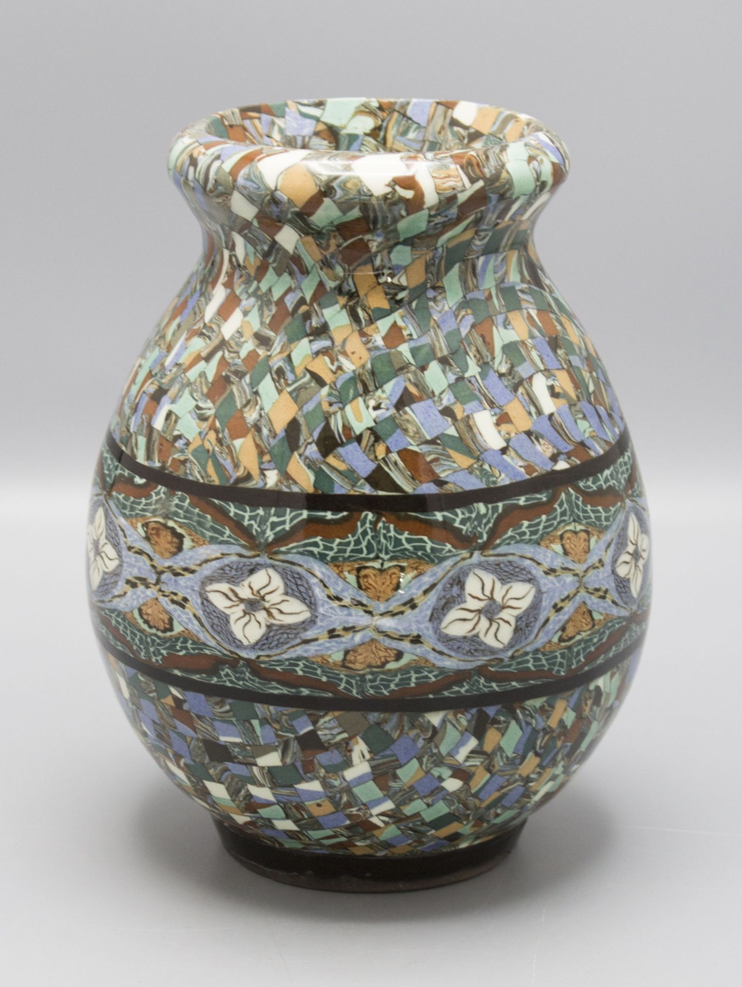 Art Déco Ziervase / An Art Deco decorative ceramic vase, Jean Gerbino, Vallauris, um 1935