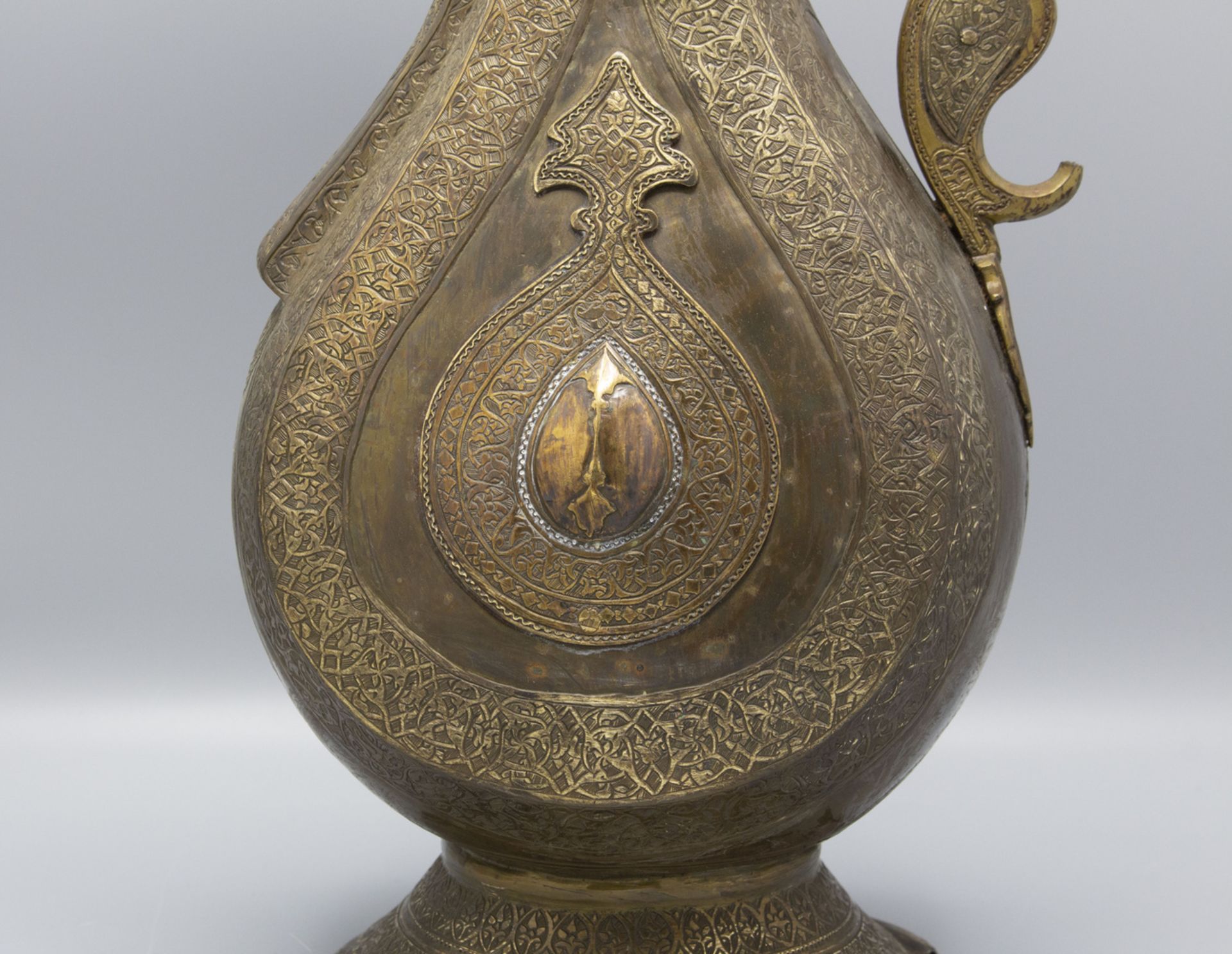 Orientalische Wasserkanne / An Oriental water can, Orient, 19./20. Jh. - Image 4 of 8