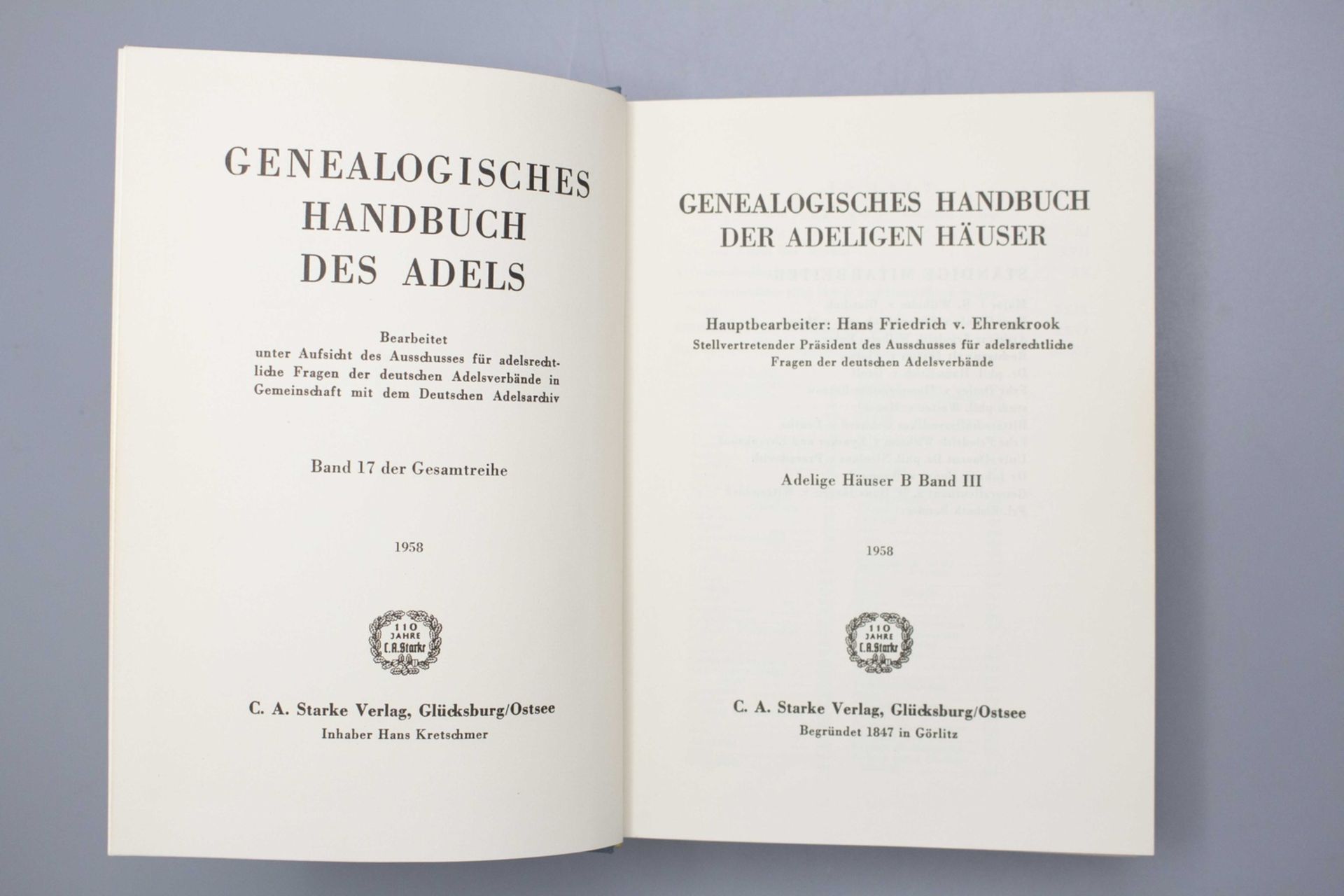 Genealogisches Handbuch des Adels Band III, Glücksburg, 1958 - Bild 2 aus 6