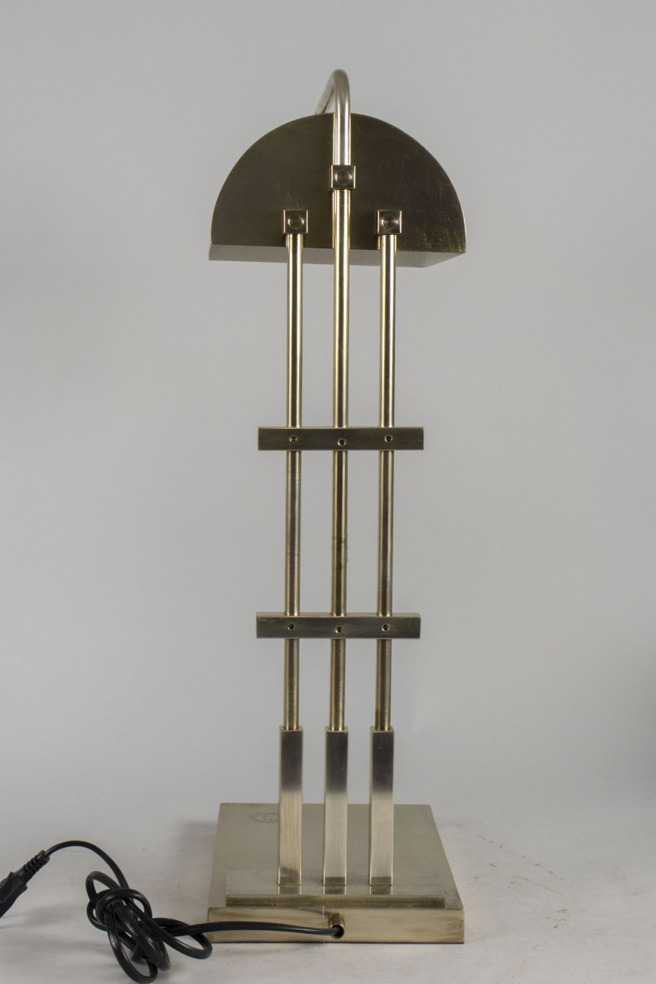 Bauhaus-Design Tischlampe / A Bauhaus design desk lamp, Entwurf um 1925 - Bild 2 aus 7