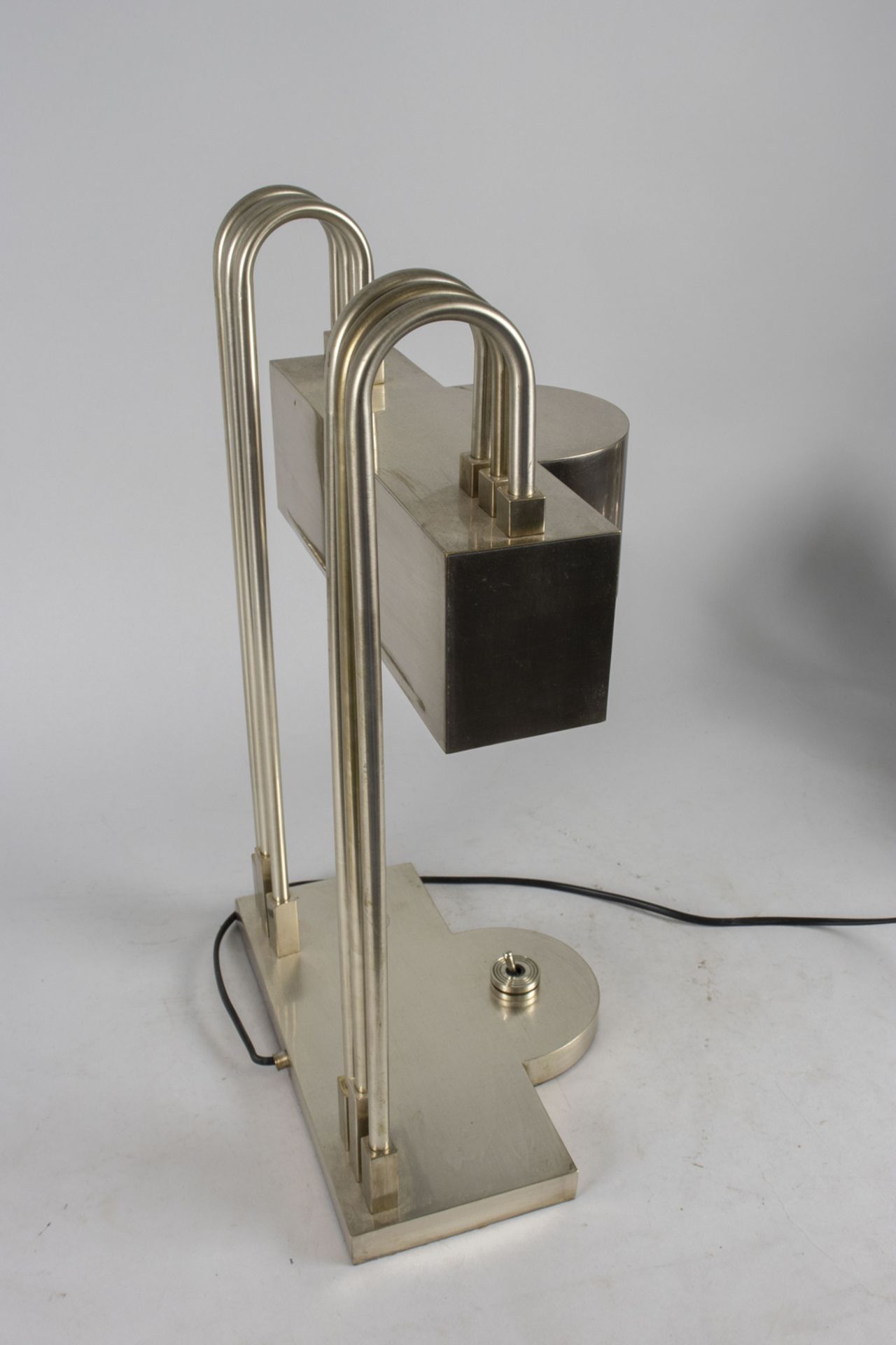 Bauhaus-Design Tischlampe / A Bauhaus design desk lamp, Entwurf um 1925 - Bild 5 aus 7