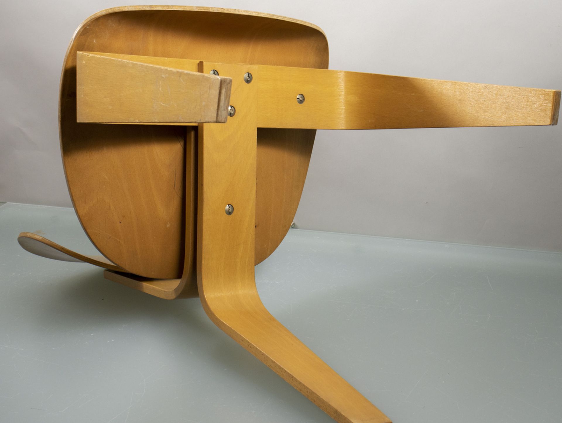 Dreibein-Stuhl / A tripod chair, Egon Eiermann und Wilde & Spieth, nach 1949 - Image 6 of 10