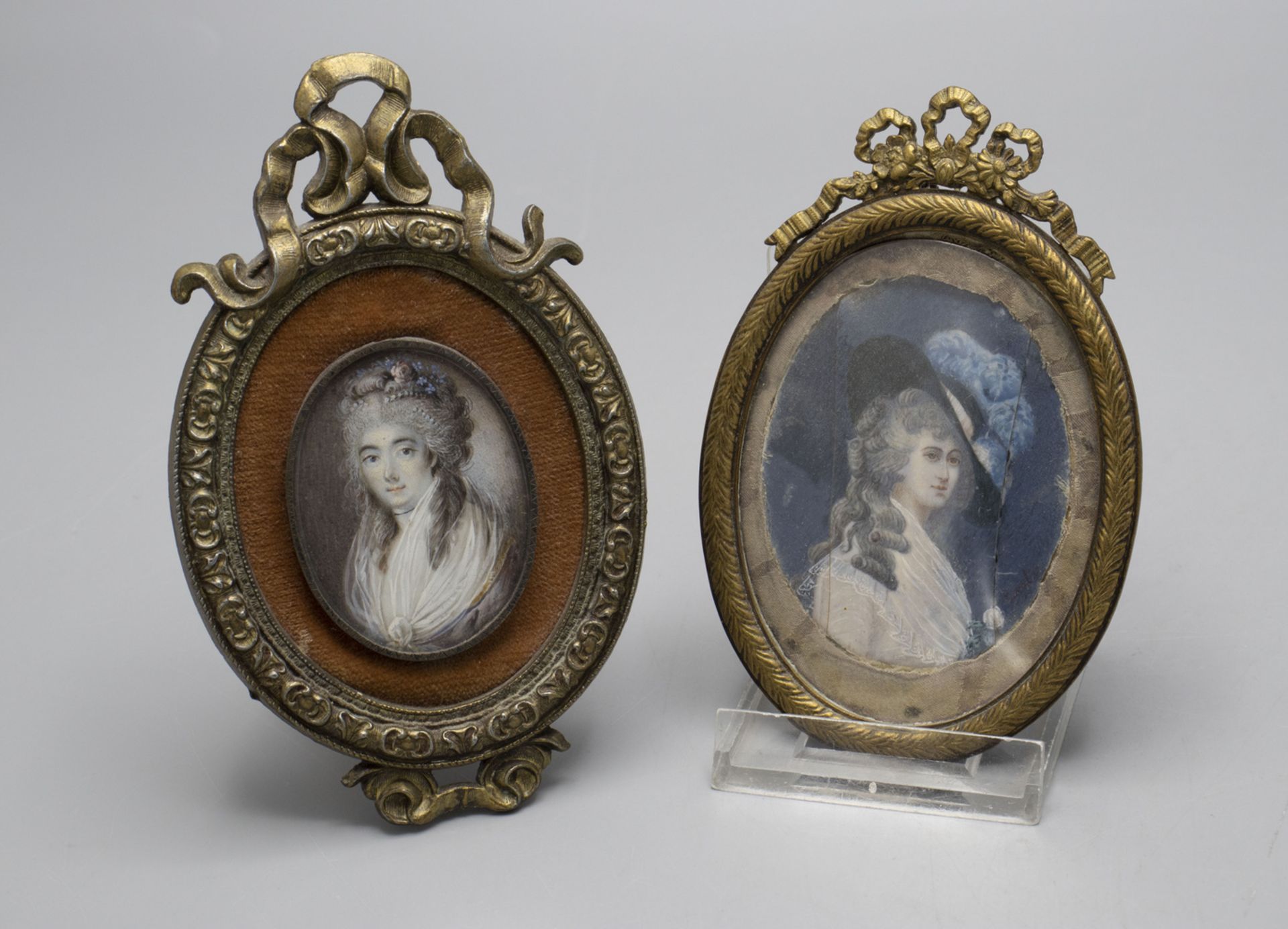 Zwei Rokoko Miniatur Damenporträts / Two Rococo miniature portraits of two ladies, 18. Jh. - Bild 2 aus 7