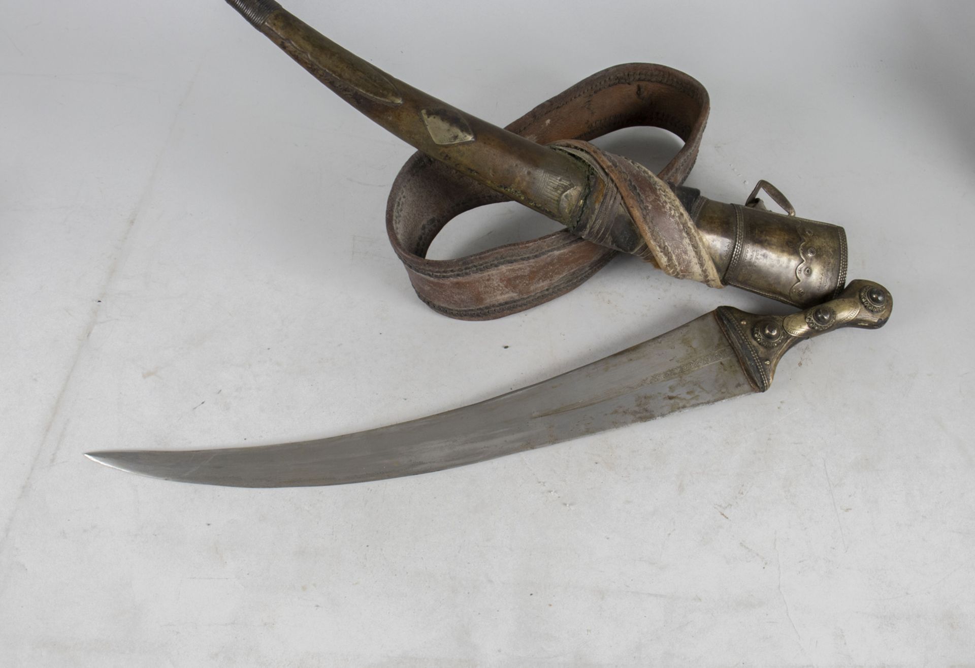 Krummdolch / A curved dagger - Bild 3 aus 5