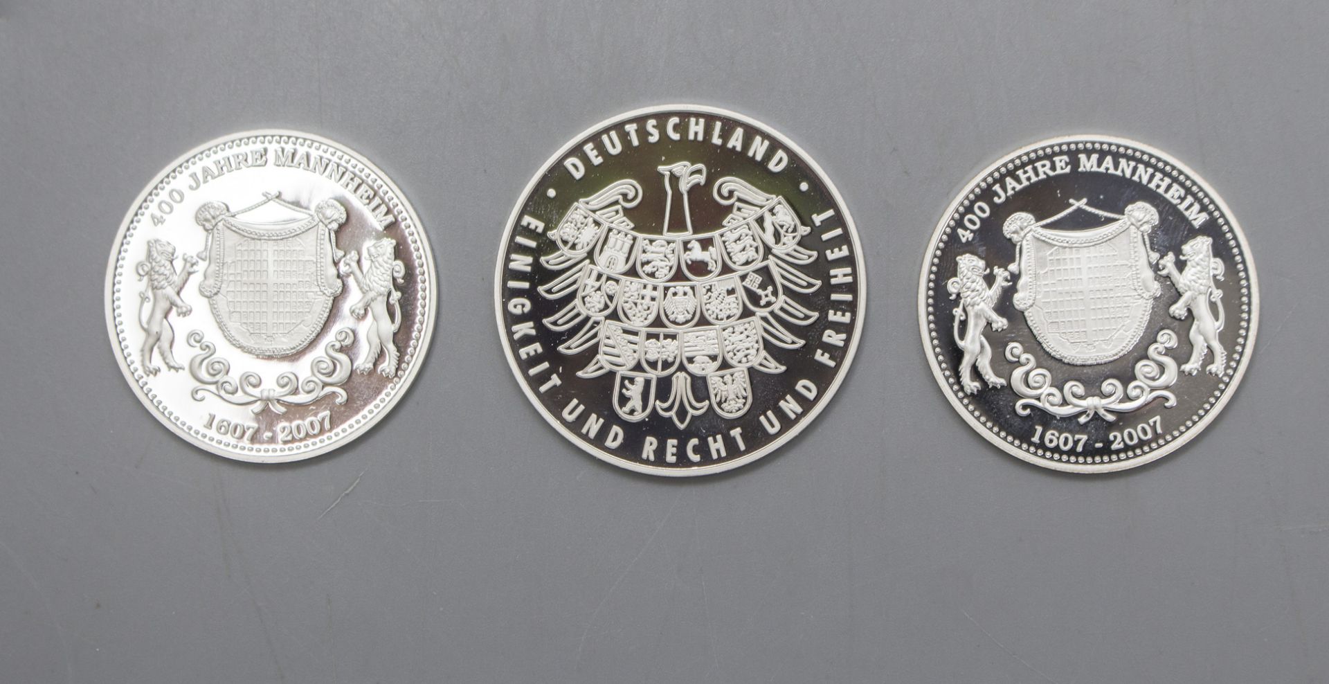 Konvolut Münzen und Medaillen / A collection of coins and medals, unter anderem Mannheim - Image 3 of 10