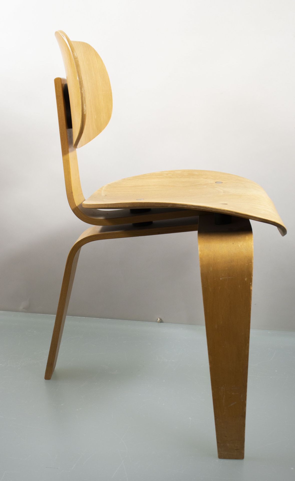 Dreibein-Stuhl / A tripod chair, Egon Eiermann und Wilde & Spieth, nach 1949 - Image 5 of 10