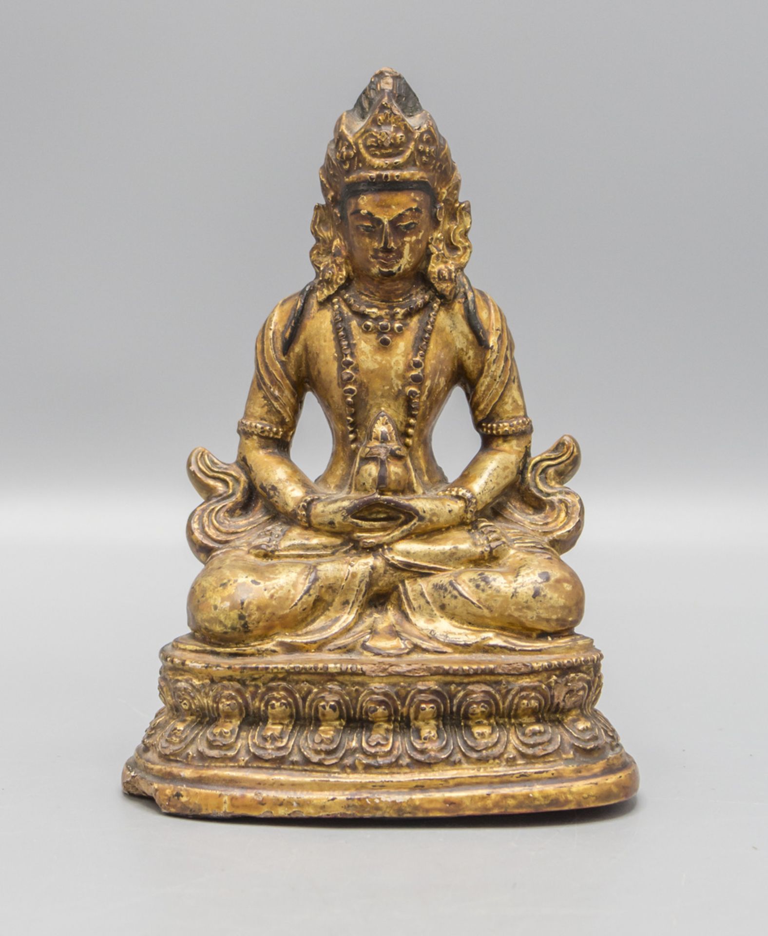 Sitzender Buddha / A sitting Buddha, 18. Jh.