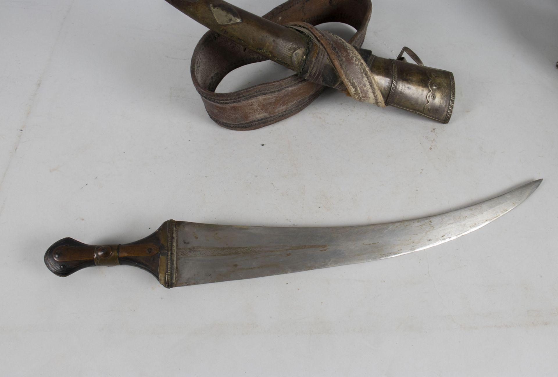 Krummdolch / A curved dagger - Bild 4 aus 5