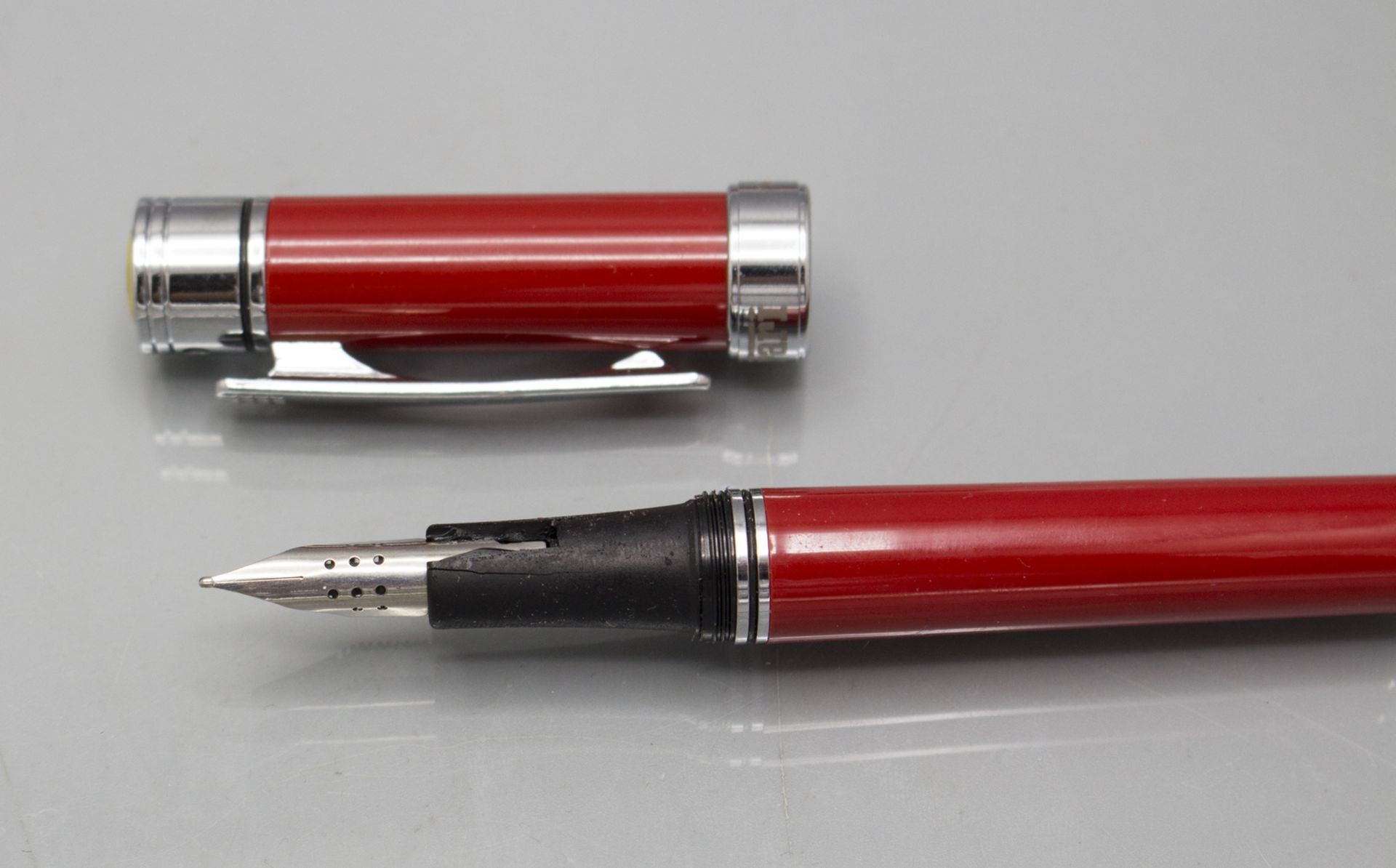 Ferrari Kugelschreiber und Füller / A Ferrari fountain pen and ballpoint pen - Image 3 of 4