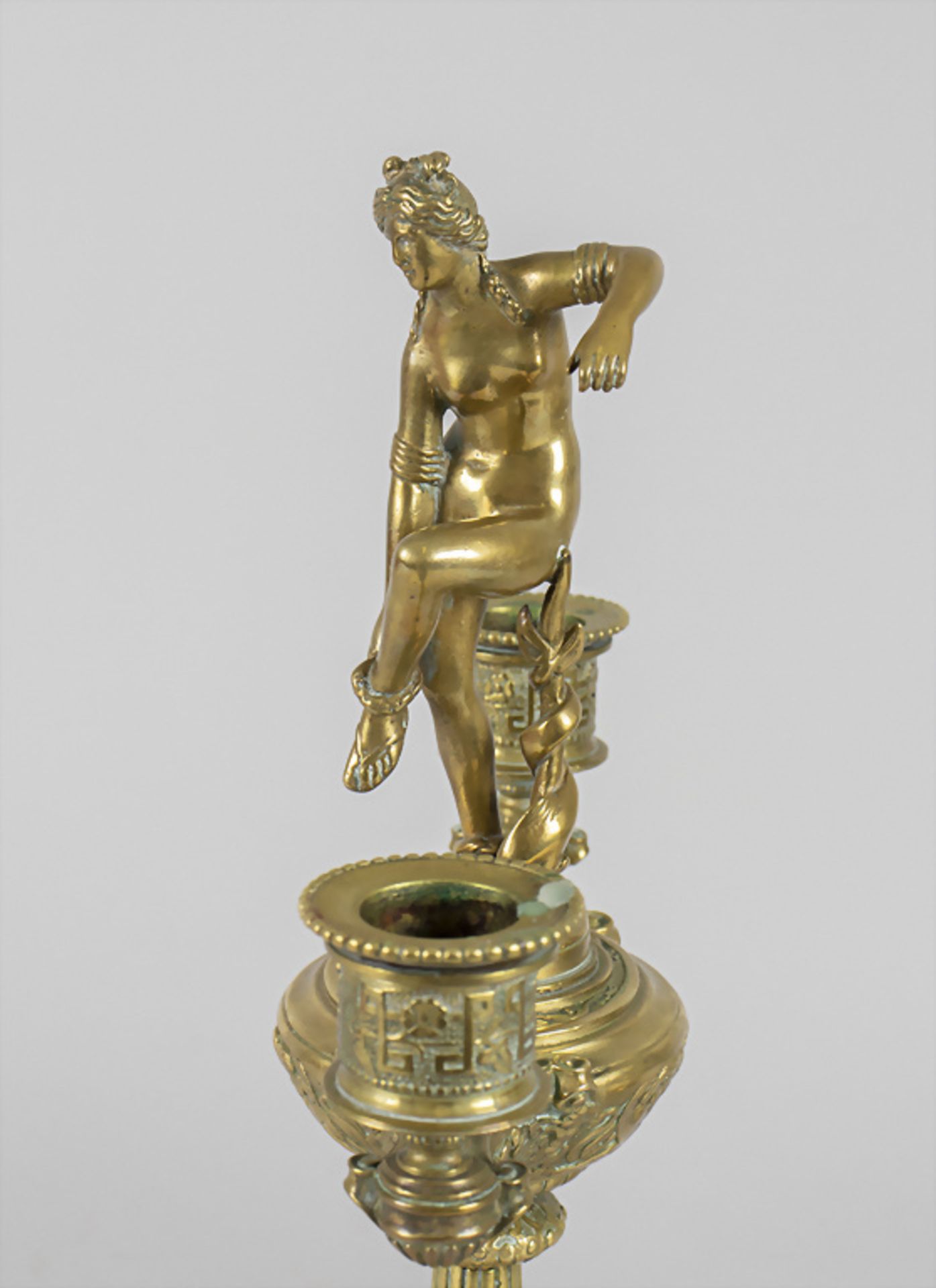 Paar Klassizismus Leuchter / A classicism pair of candle holders, wohl Barbedienne, Paris, 19. Jh. - Image 3 of 8