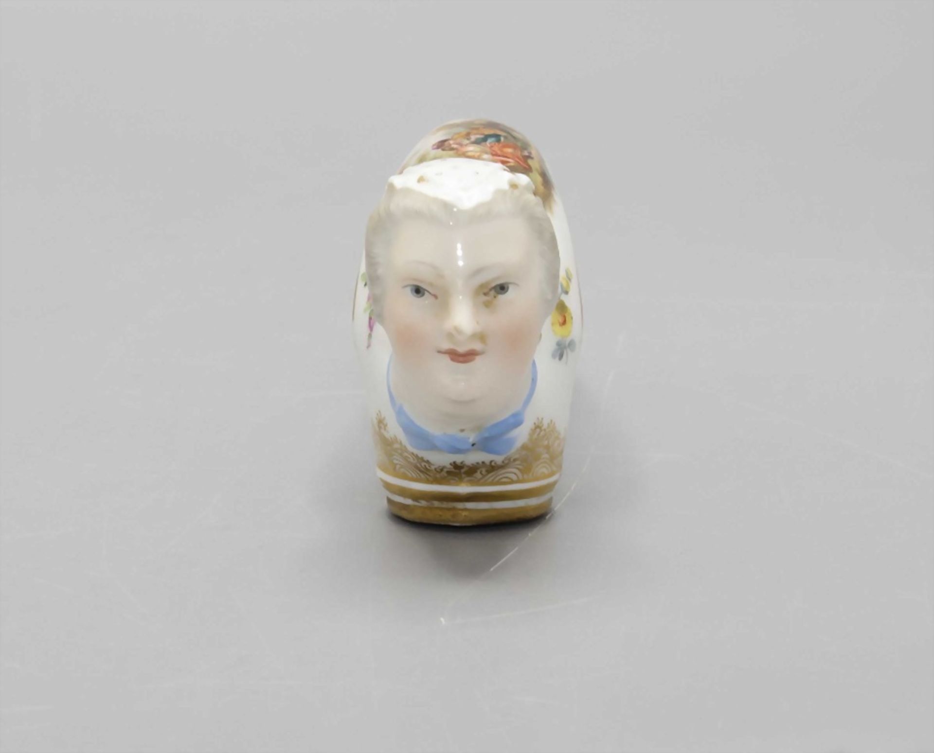 Stockgriff mit Frauenkopf und Watteau-Szene / A cane handle with the head of a woman and a ... - Image 3 of 6