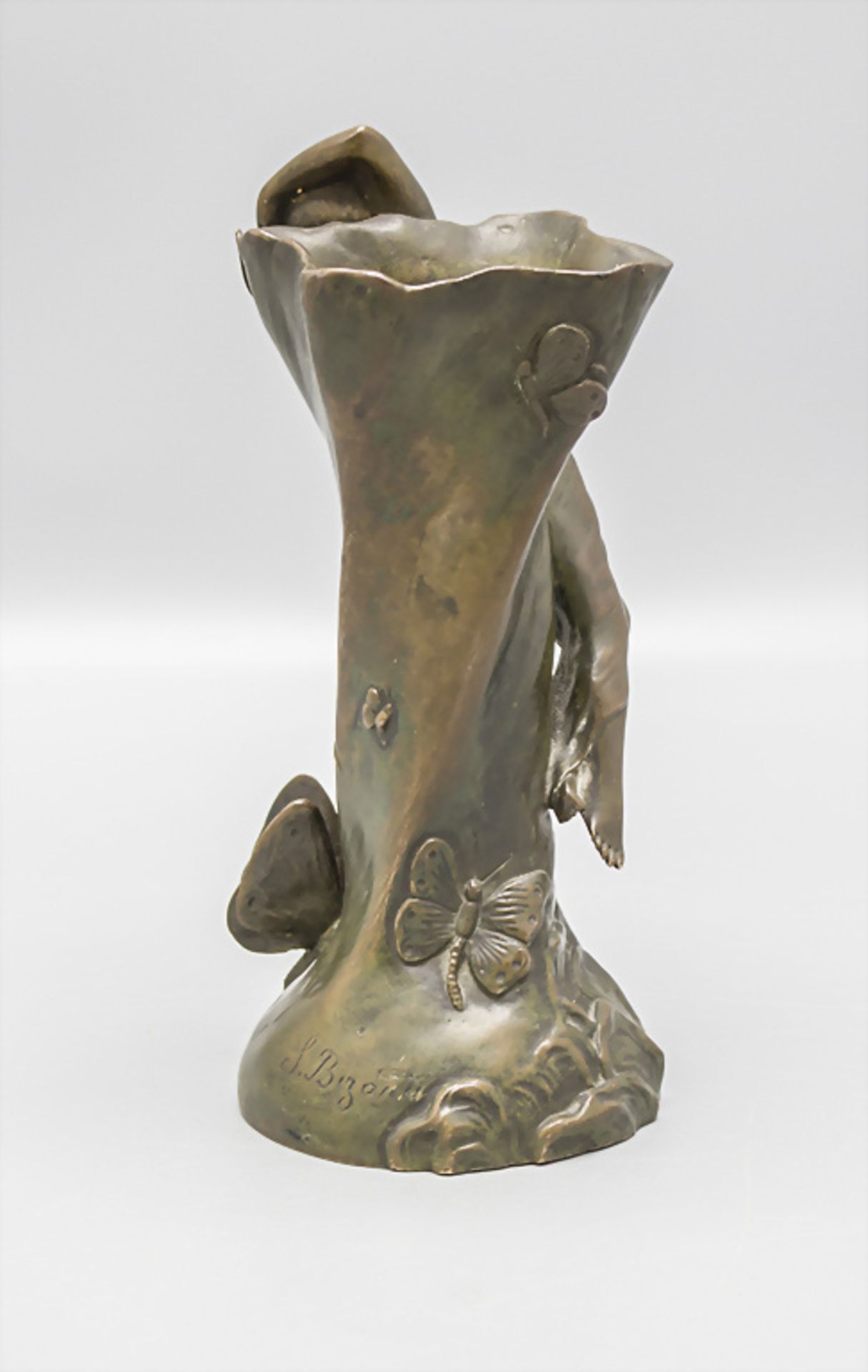 Jugendstil Bronze Vase mit Nymphe und Schmetterling / An Art Nouveau vase 'blindfolded wood ... - Bild 3 aus 6