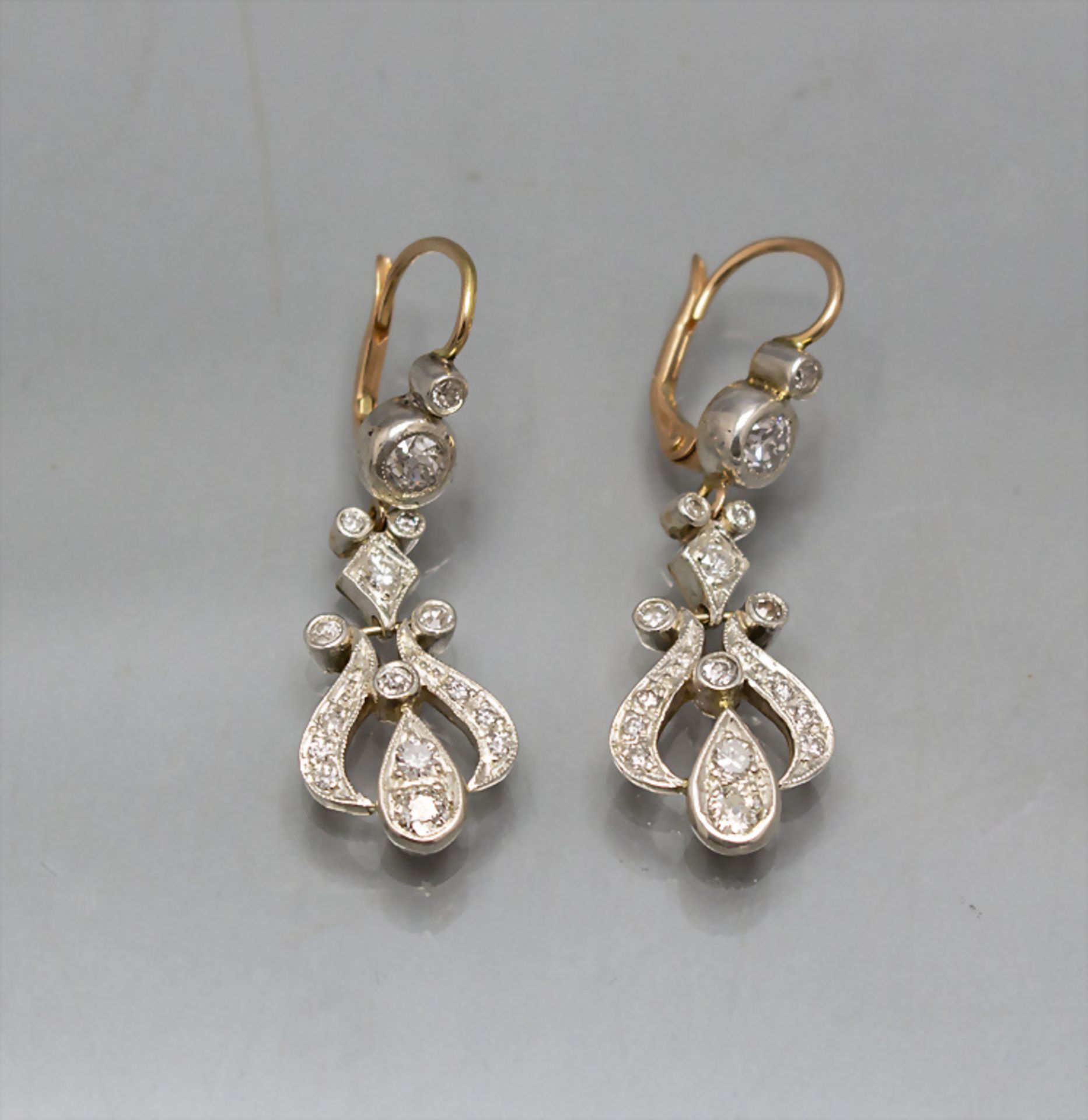 Paar Ohrringe / A pair of 14 ct gold earrings with diamonds