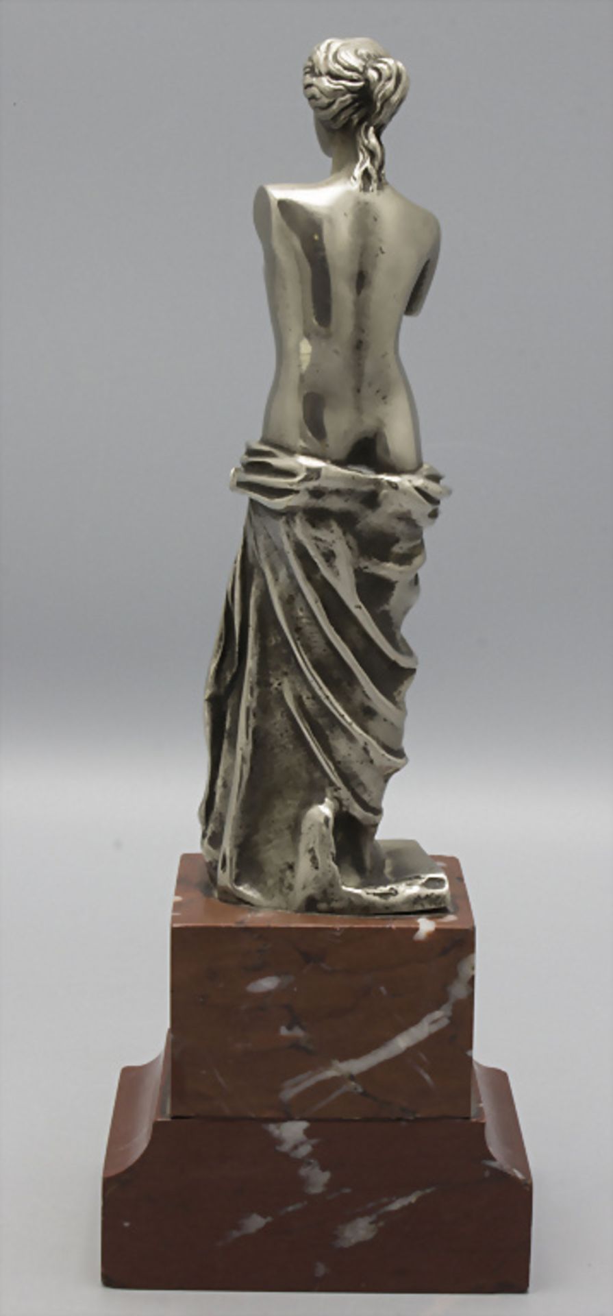 Nach antikem Vorbild versilberte Bronze Skulptur 'Venus von Milo' / A plated bronze sculpture ... - Image 2 of 2