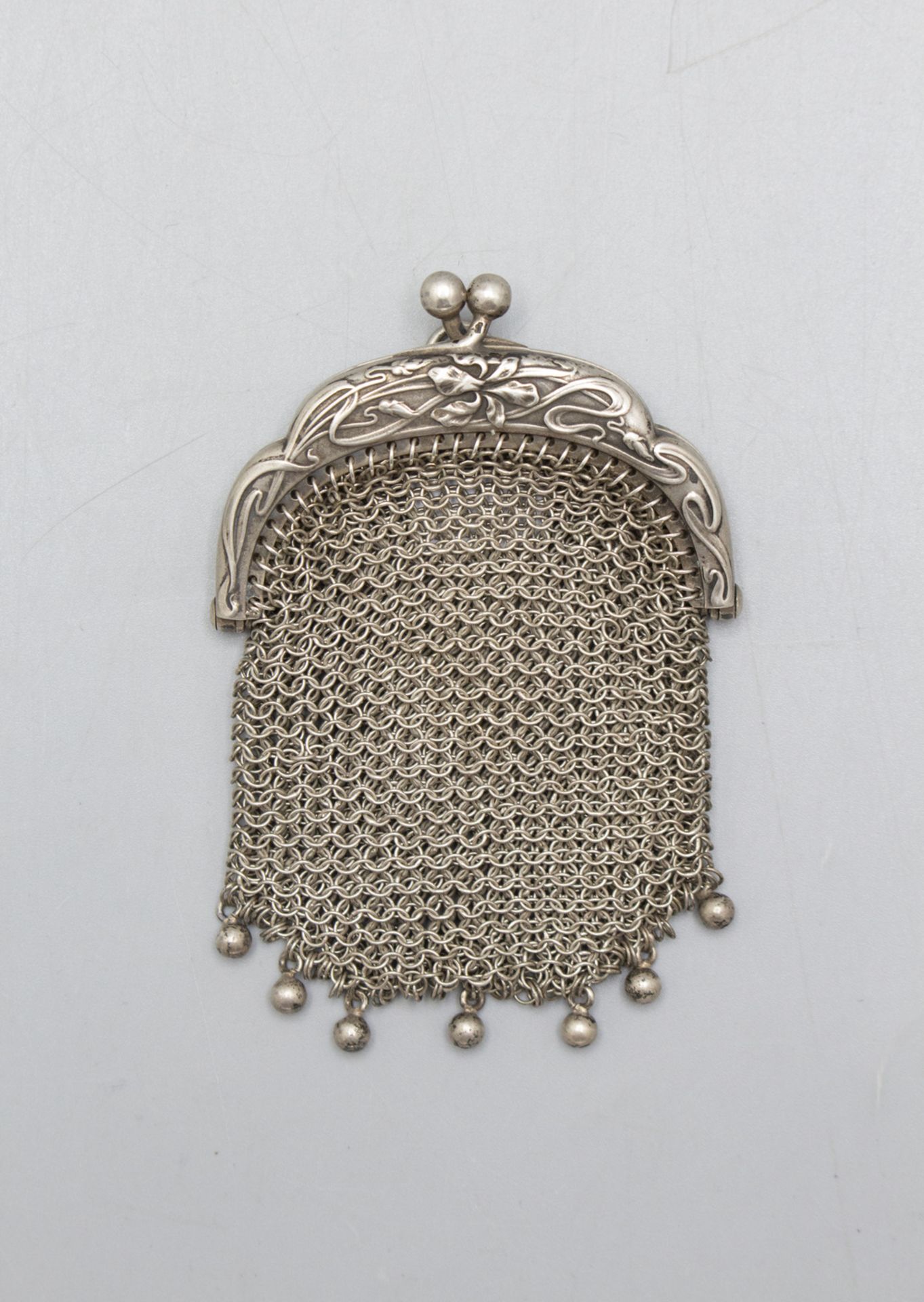 Kleine Jugendstil Kettentasche mit Schwertlilien / Börse / A small Art Nouveau silver purse ...