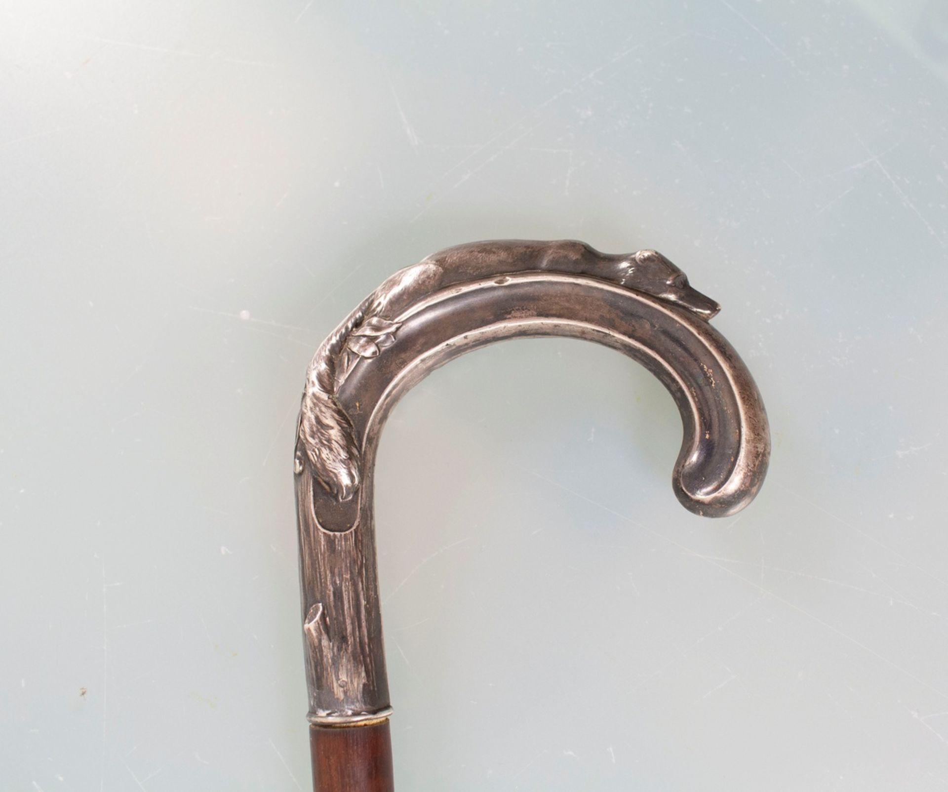 Jugendstil Stockgriff mit einem Fuchs / An Art Nouveau cane handle with a Fox, um 1900 - Image 2 of 5