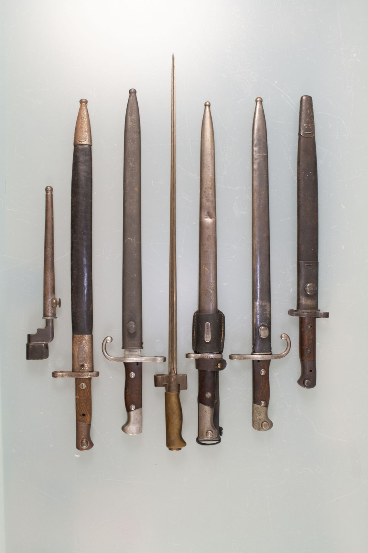 Konvolut Bajonette / A set of 6 bajonets, WWI / WWII