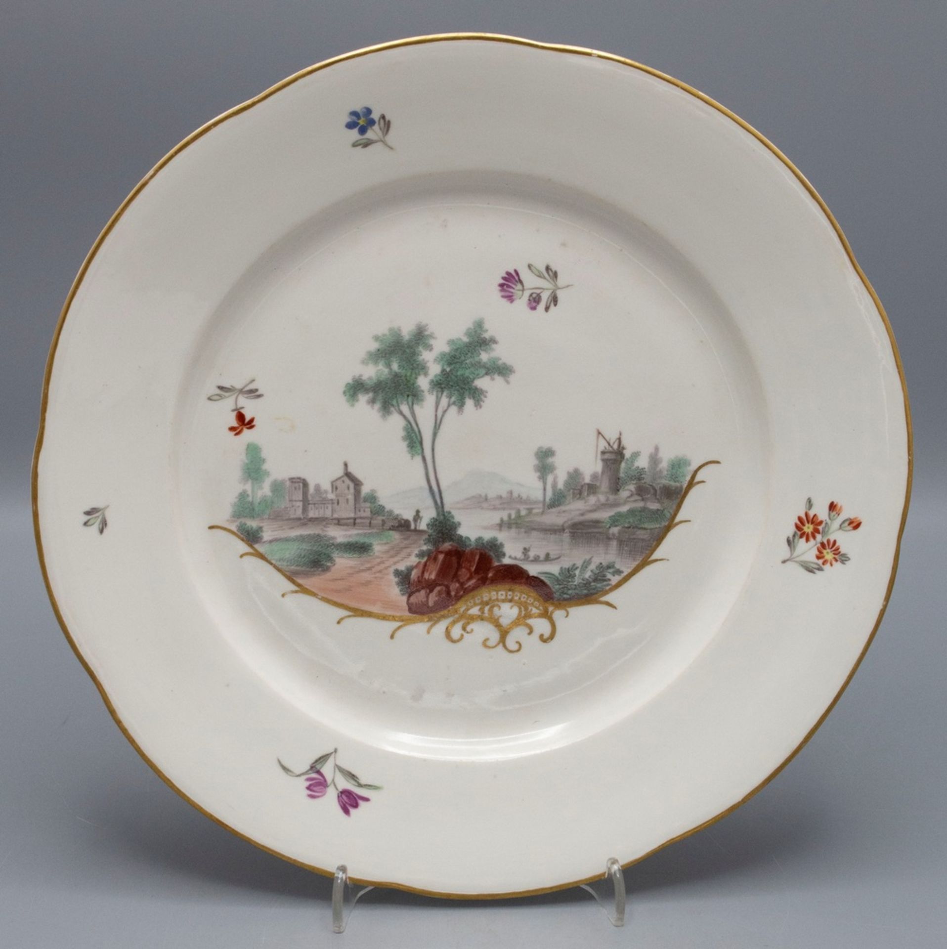 4 Teller mit Flusslandschaft und einer Festung / Four plates with a river landscape and a ... - Bild 4 aus 9