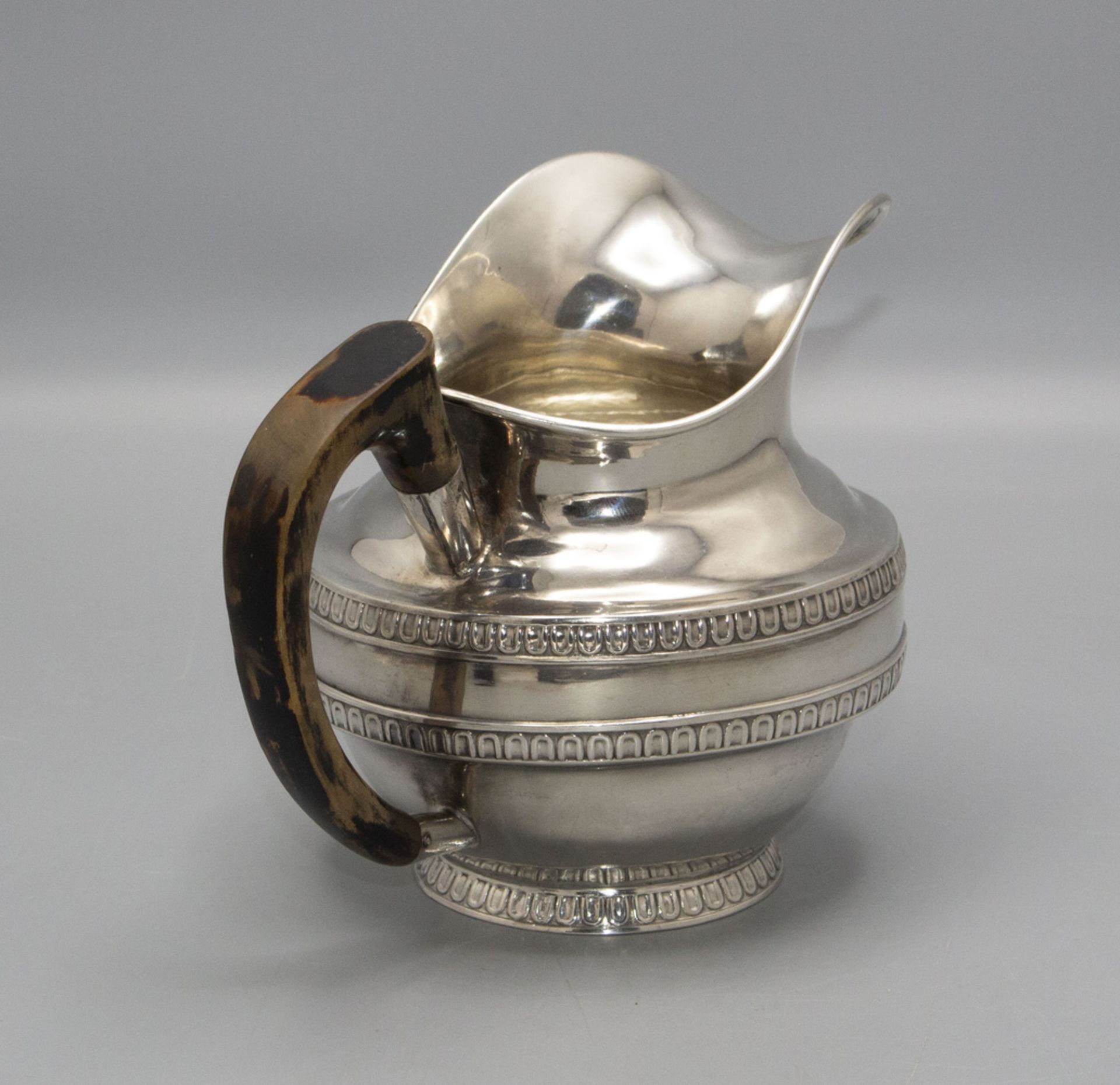 Empire Schenkkrug / An Empire silver jug, Giel, Geneve/Genf, um 1810 - Image 3 of 6