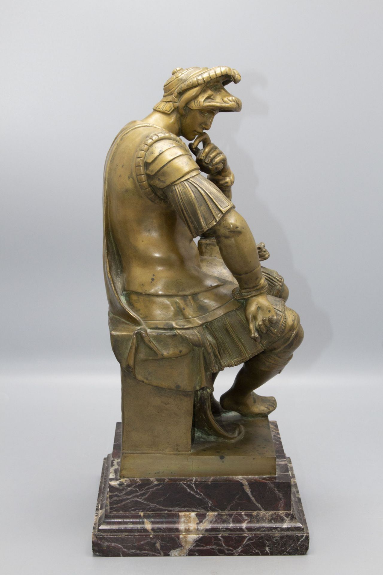 Bronzefigur, nach Michelangelo, 'Lorenzo de' Medici' / A bronze figure, after Michelangelo, ... - Bild 3 aus 7