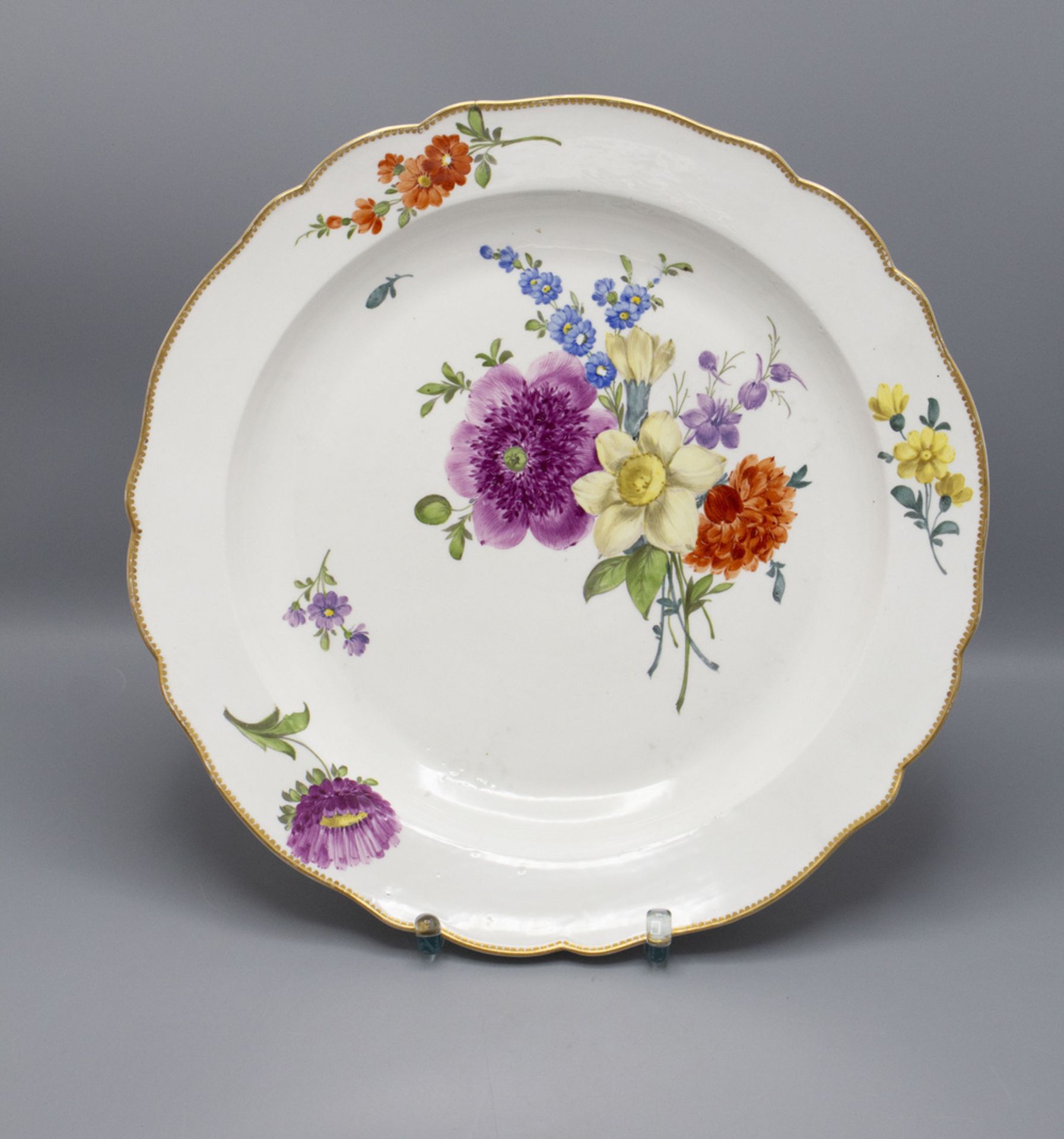 2 große Teller / 2 large plates, Meissen, Marcolini-Periode, 1774-1814 - Image 2 of 6
