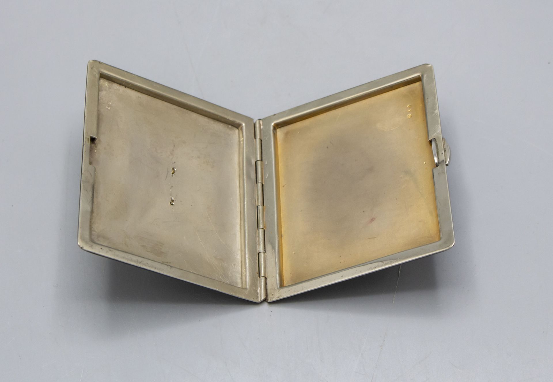 Art Déco Zigarettenetui / An Art Deco silver cigarette box, um 1920 - Bild 4 aus 5