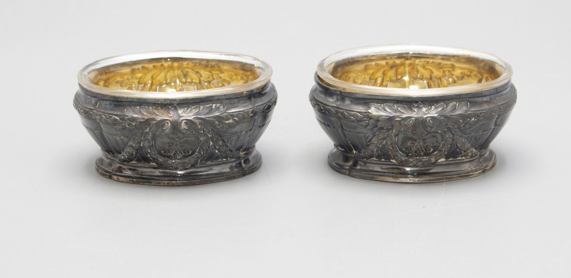 Paar Salieren / Gewürzschälchen / A pair of silver salt cellars, Rissler & Carré, Paris, 1897-1912