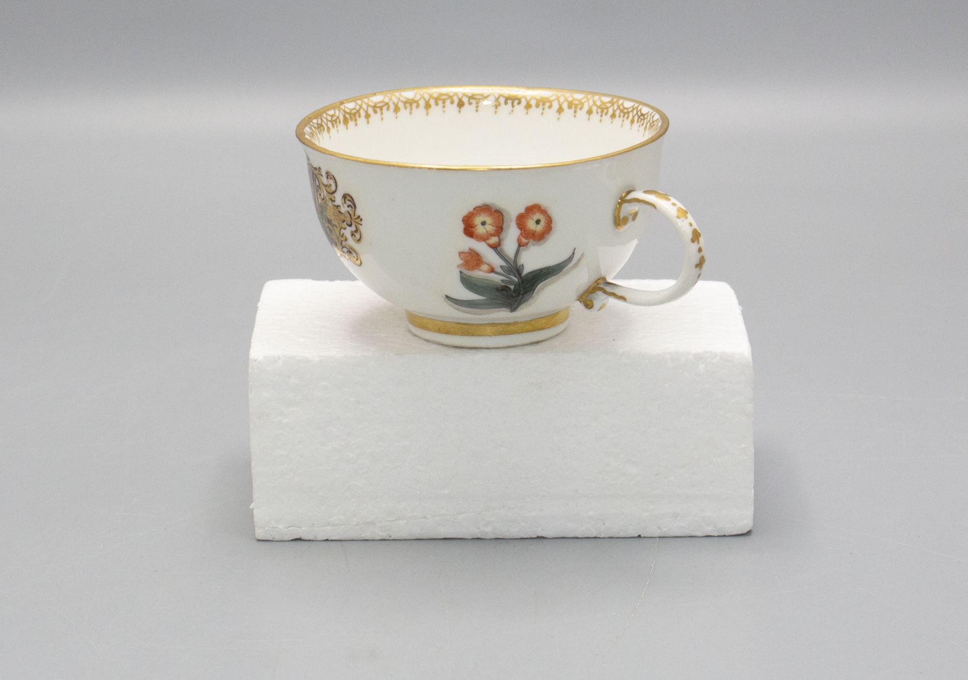 Frühe Teetasse mit UT / An early tea cup with saucer, Meissen, um 1740-1750 - Image 3 of 5