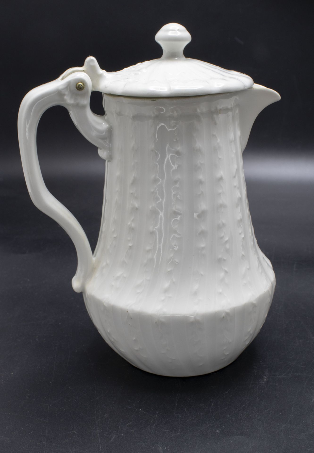 Jugendstil Porzellankanne mit Scharnierdeckel / An Art Nouveau porcelain pot with hinged lid, ... - Image 2 of 7