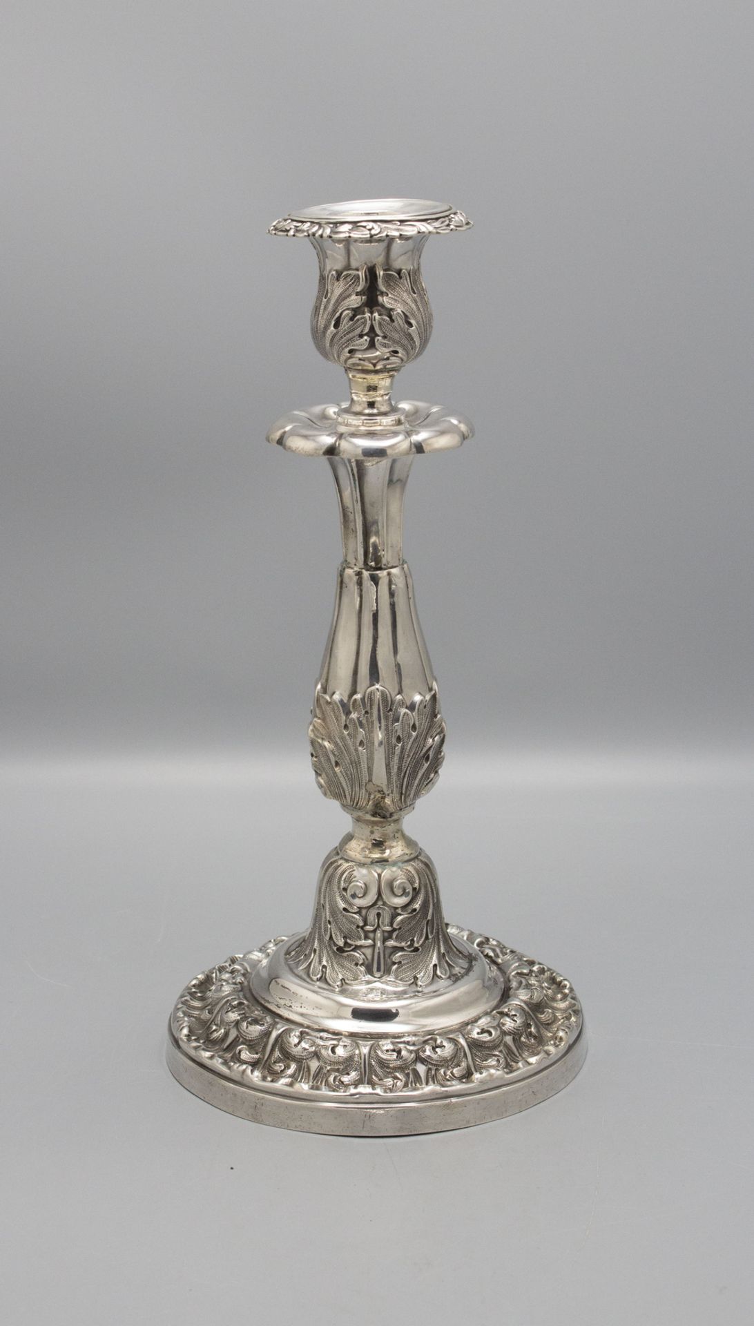 Kerzenleuchter / A silver candlestick, Paris, 19. Jh.