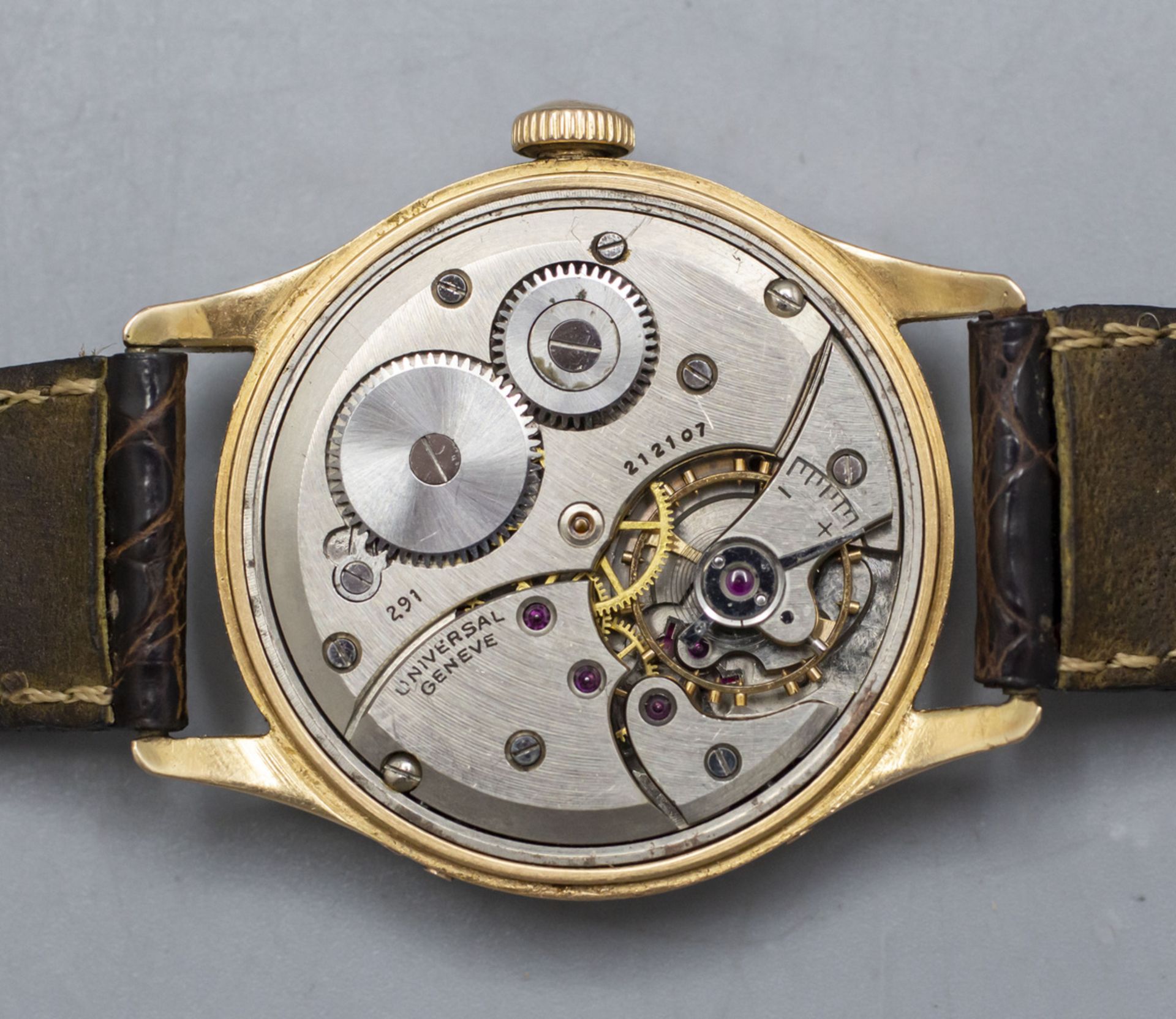 Armbanduhr mit Kalender / An 18 ct gold wristwatch with calendar, Universal Geneve, um 1950 - Bild 3 aus 6