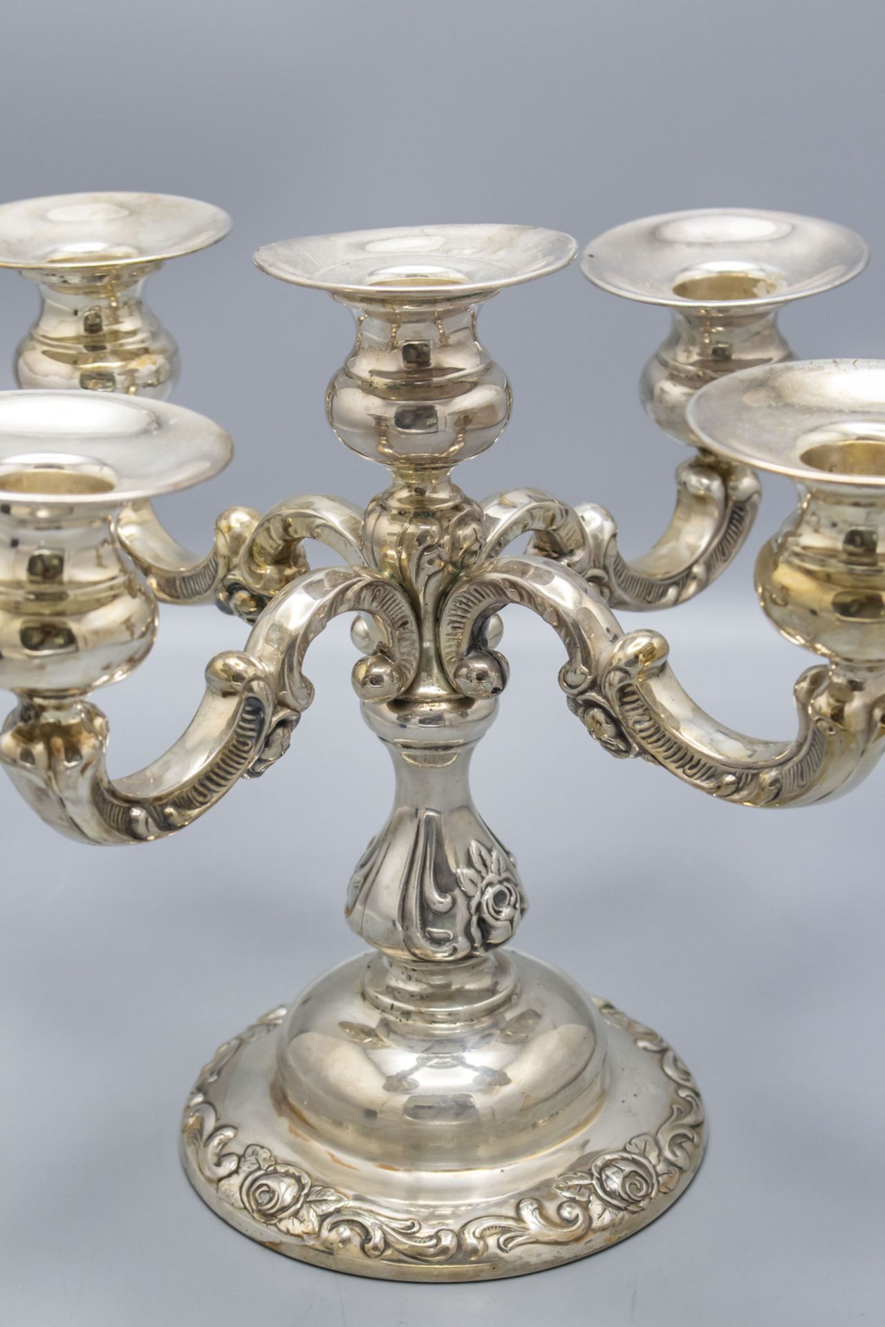 5-flammiger Tafelleuchter / A 5-branch Sterling silver candelabra, Emil Hermann, Waldstetten, ... - Bild 3 aus 5