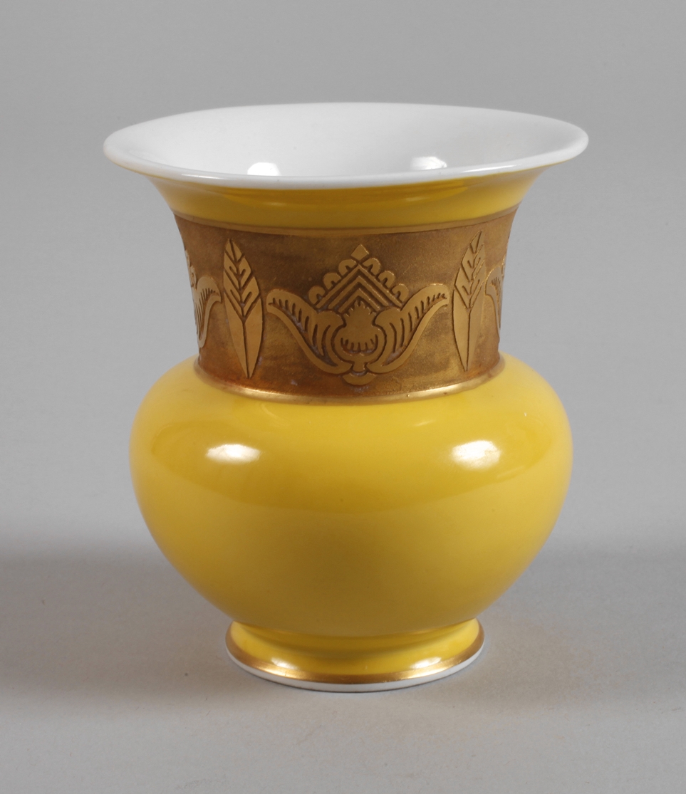 KPM Berlin small baluster vase "Fidibus"