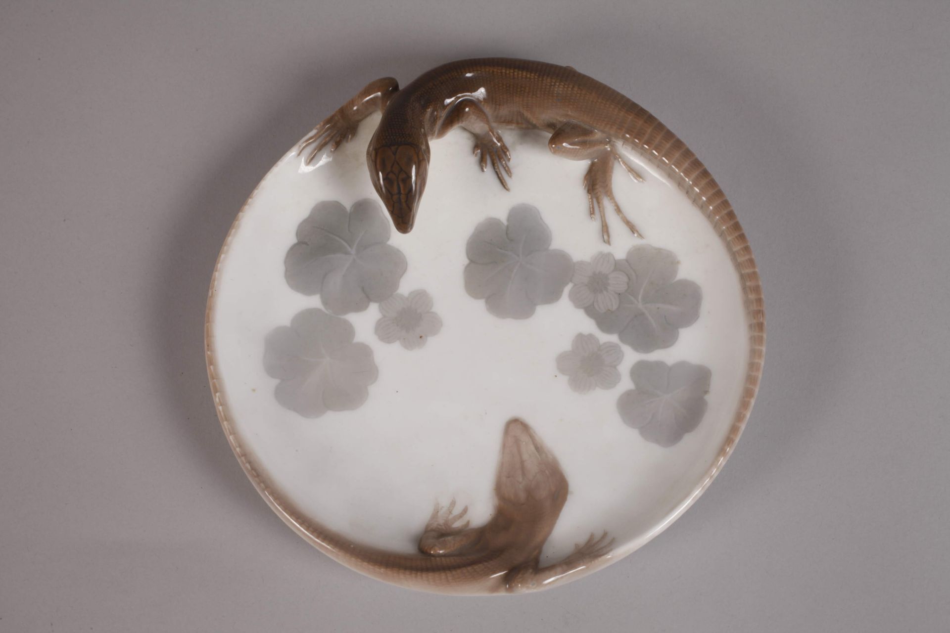 Copenhagen decorative bowl with a pair of lizards - Image 2 of 5