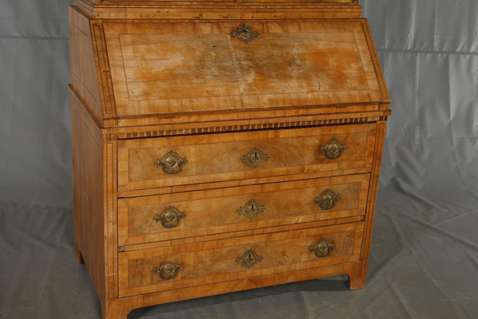 Commode with attachment - Image 4 of 12