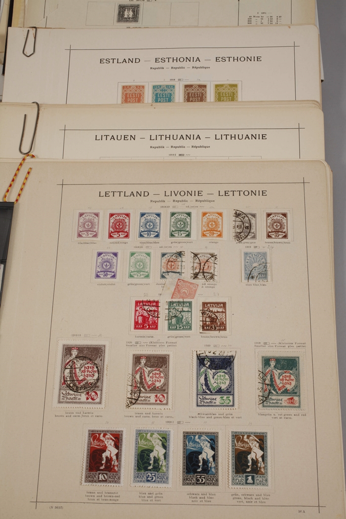Large stamp collection world - Image 4 of 14